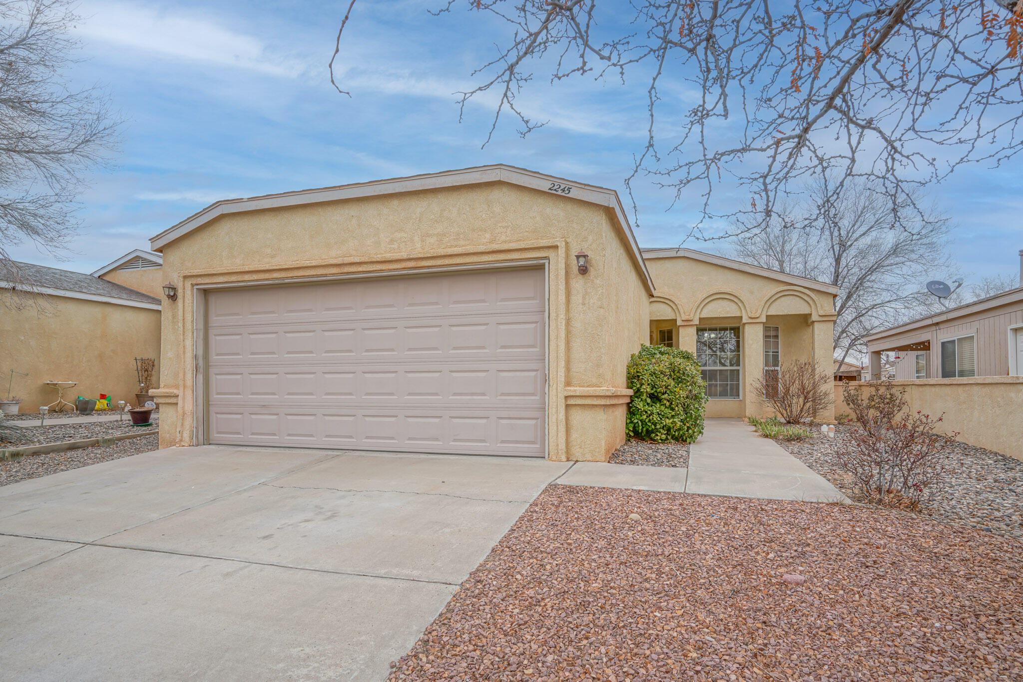 2245 HIGH DESERT Circle NE