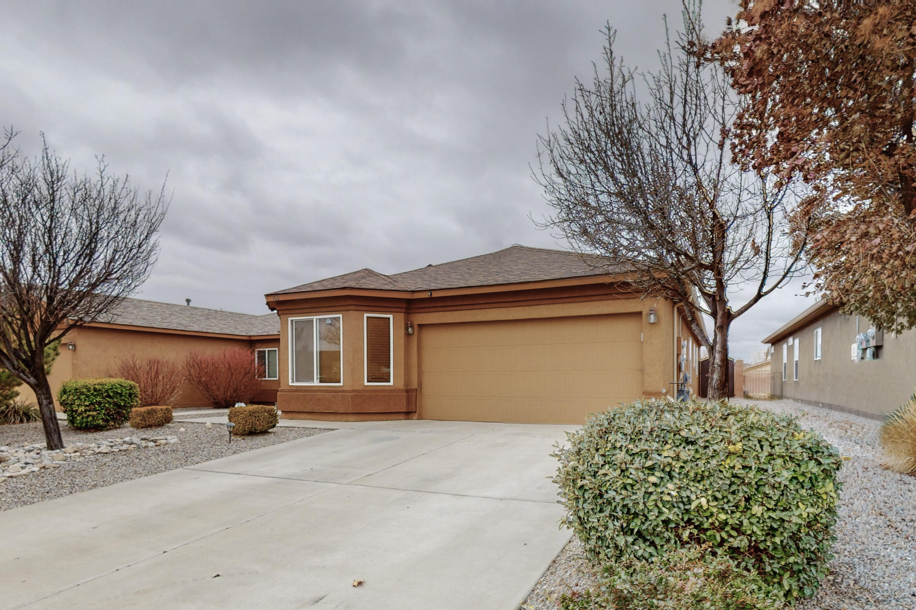 922 Spring Valley Road NE
