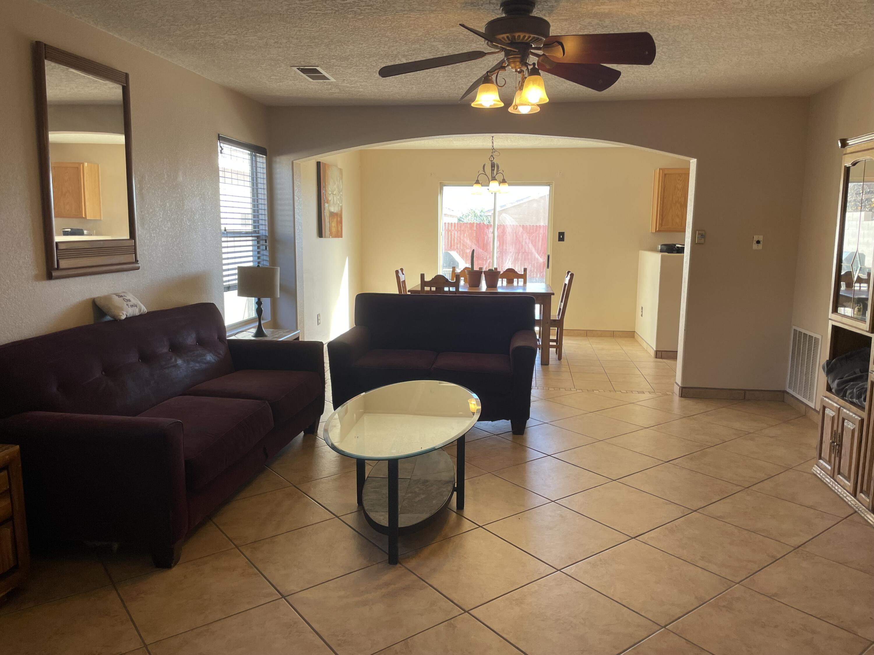 928 HAWK Drive SW