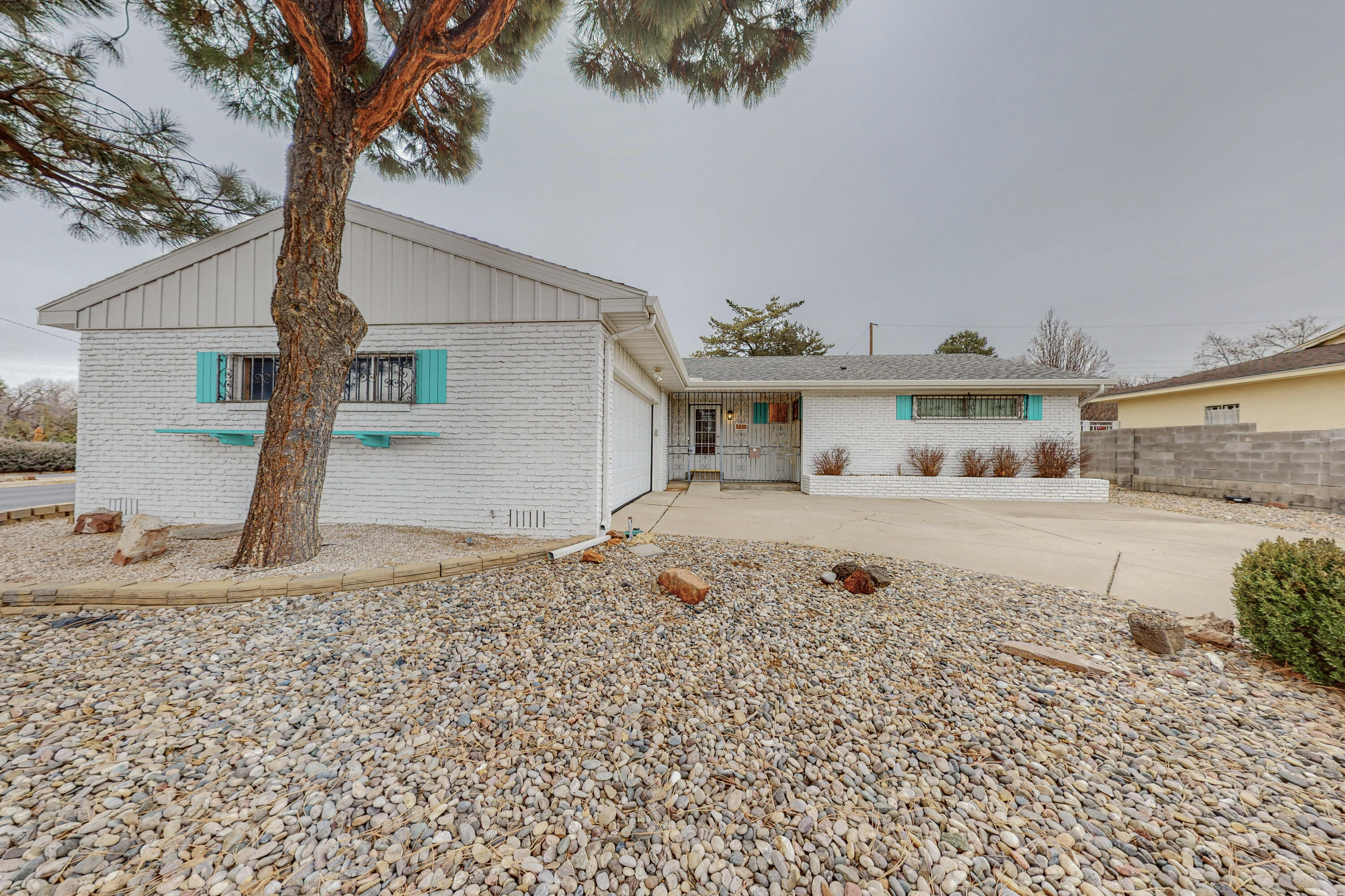 3420 STARDUST Court NE