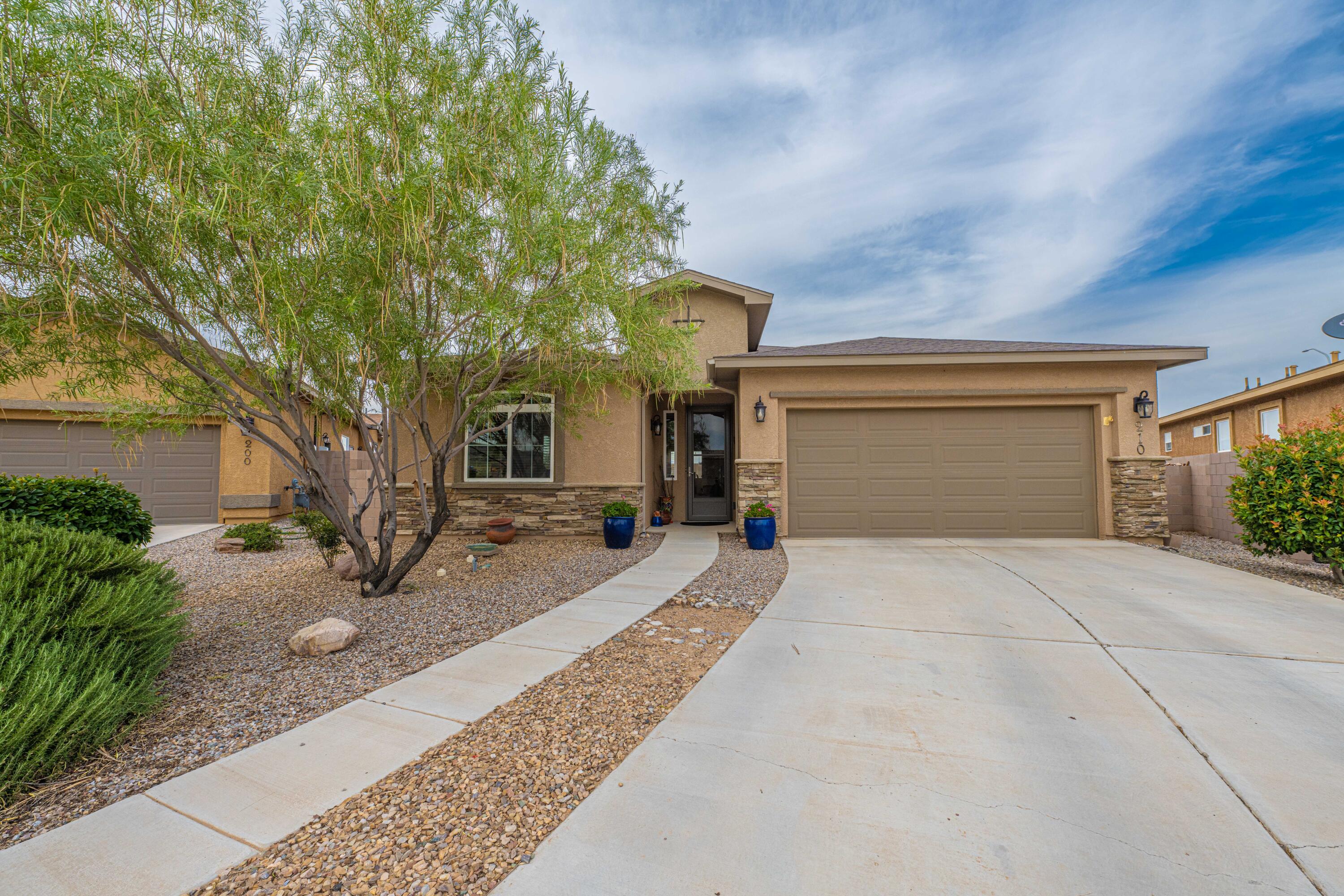 210 RIO CHAMA Circle SW