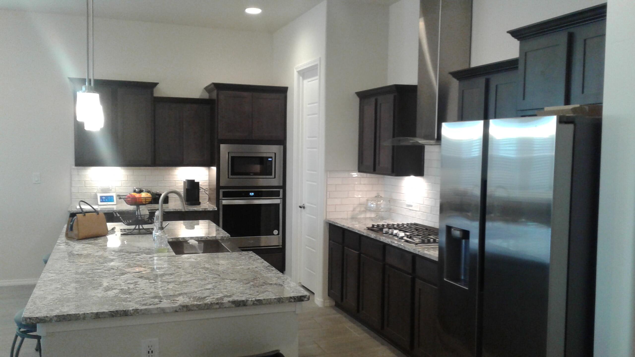 6909 Cleary Loop NE