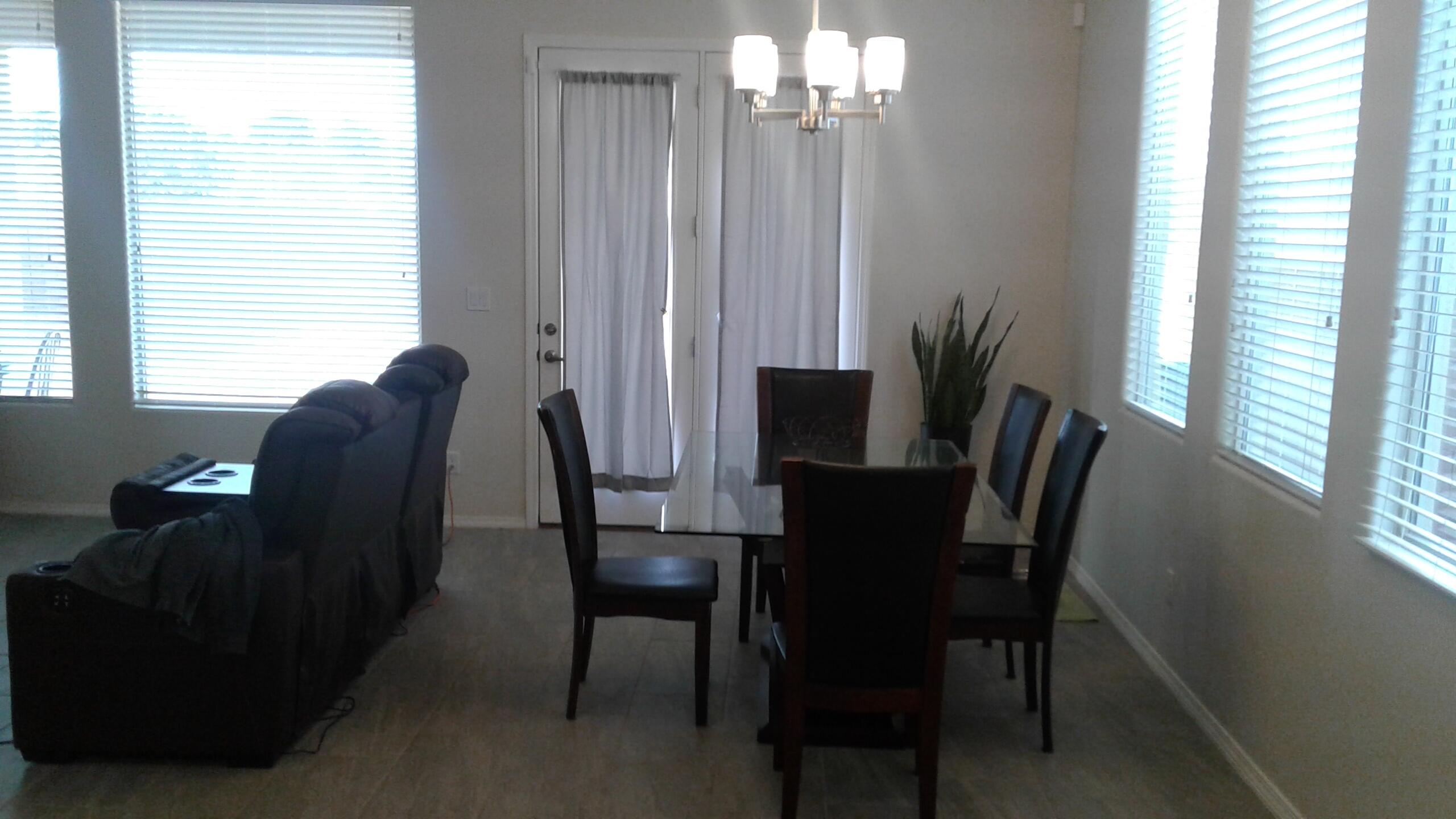 6909 Cleary Loop NE