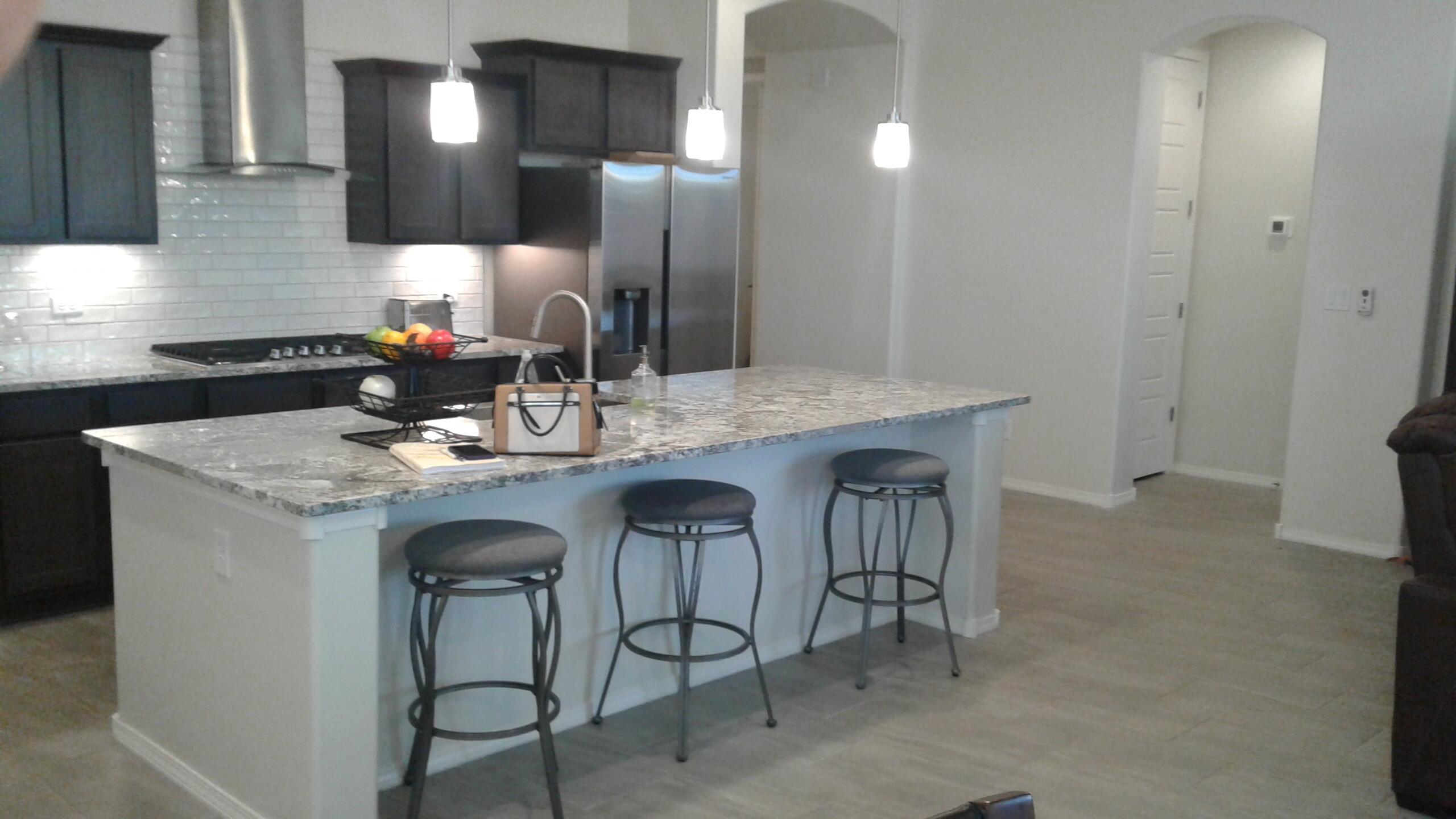 6909 Cleary Loop NE