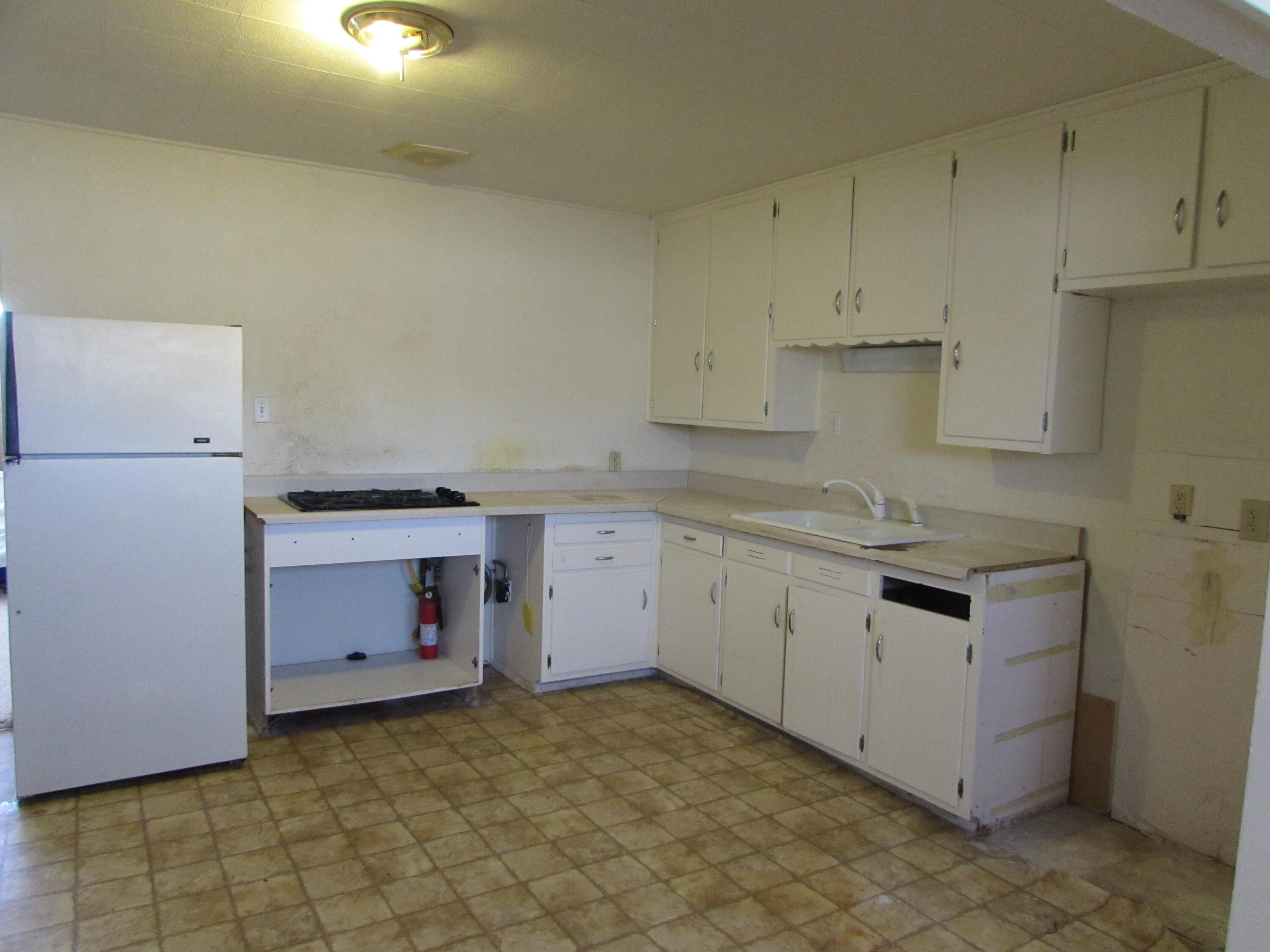 1227 N Second Street