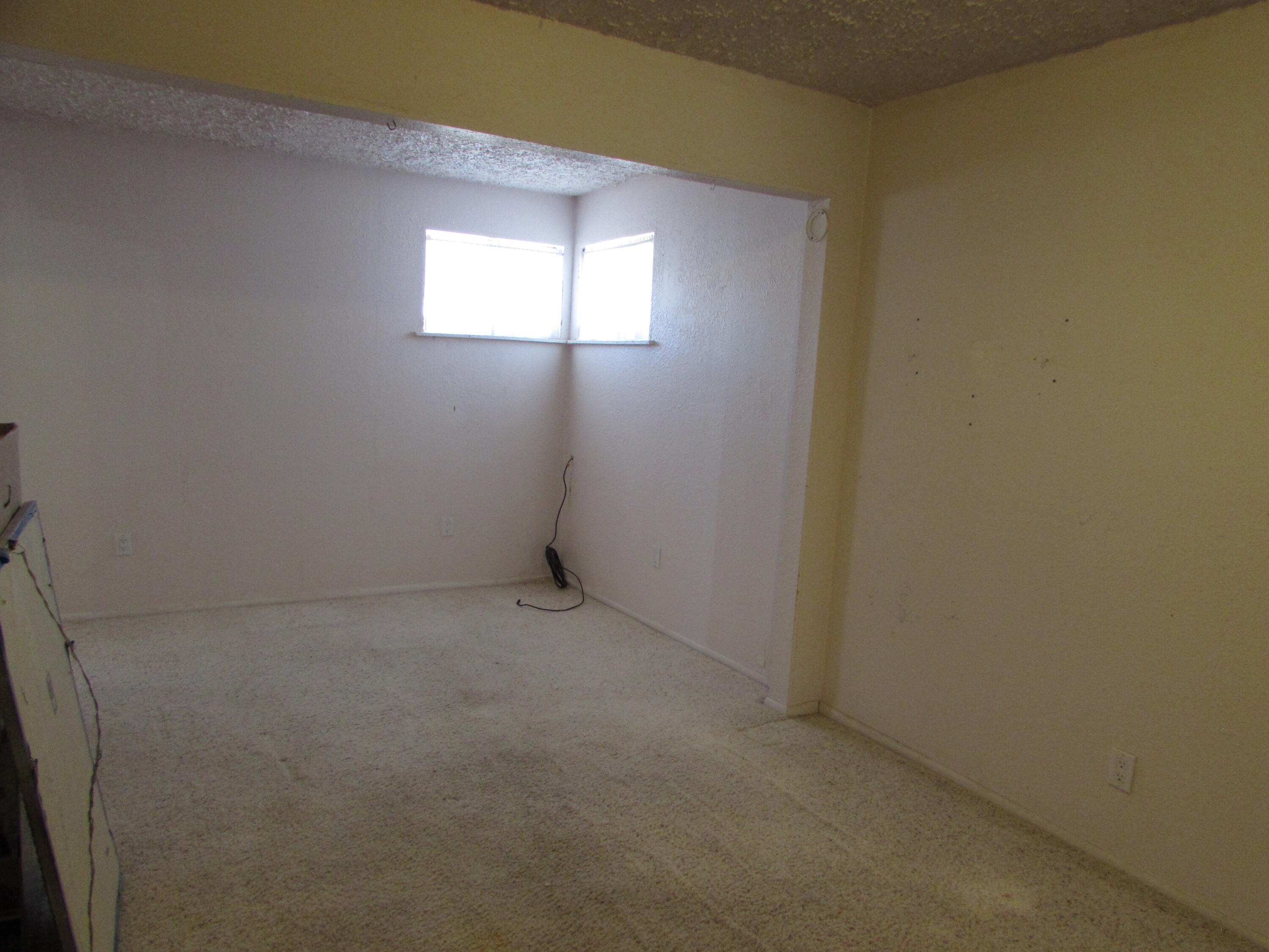 1227 N Second Street