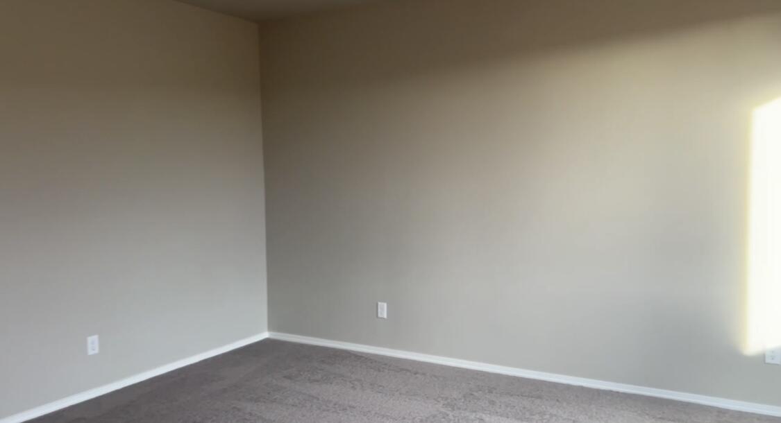4113 CROWNED EAGLE Loop NE