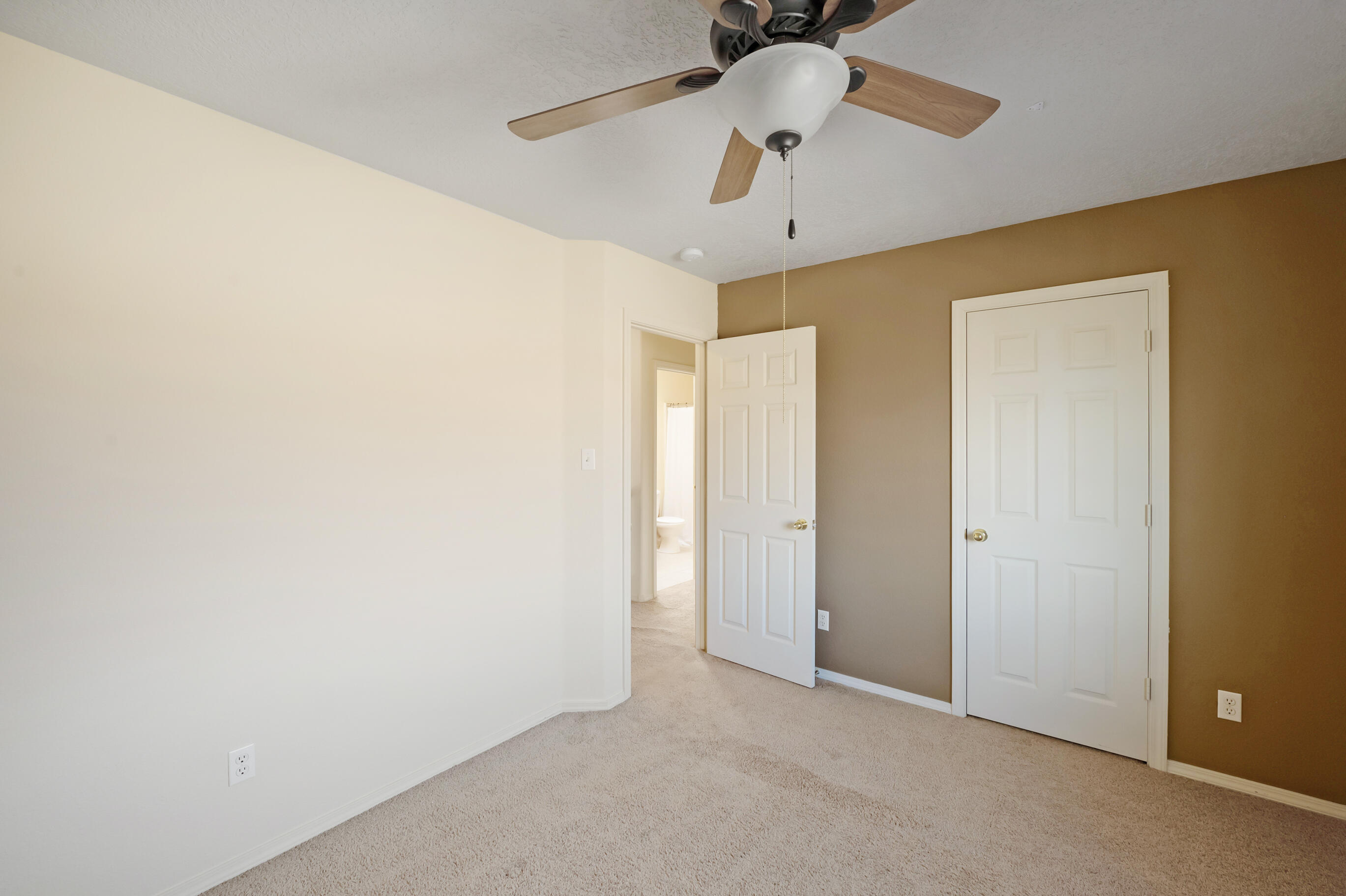620 RAIN LILY Road SW