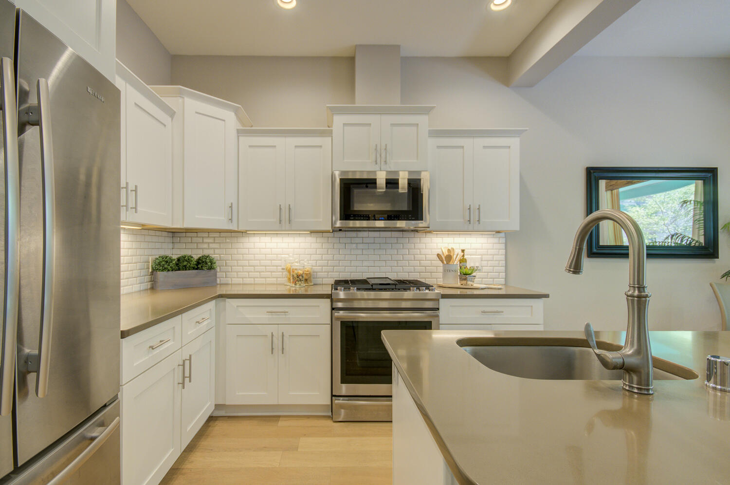 3600 Central Avenue SE Unit: 112