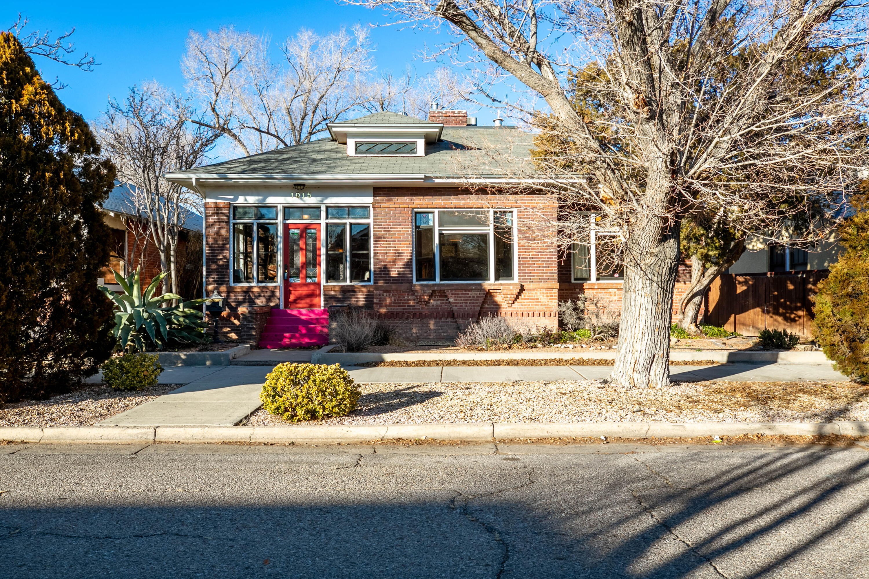 1015 ROMA Avenue NW