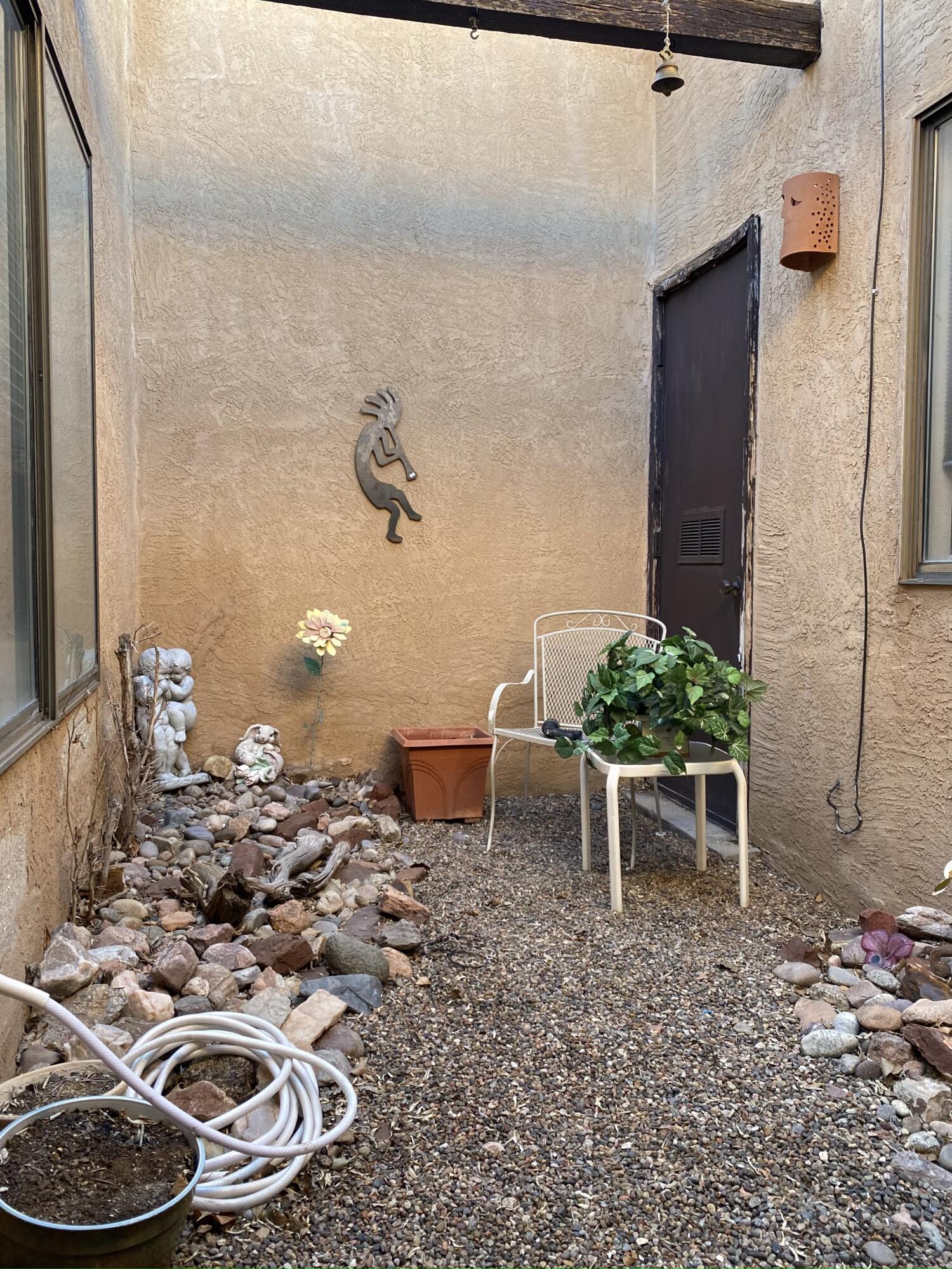 11912 CALLE ZAGAL NE