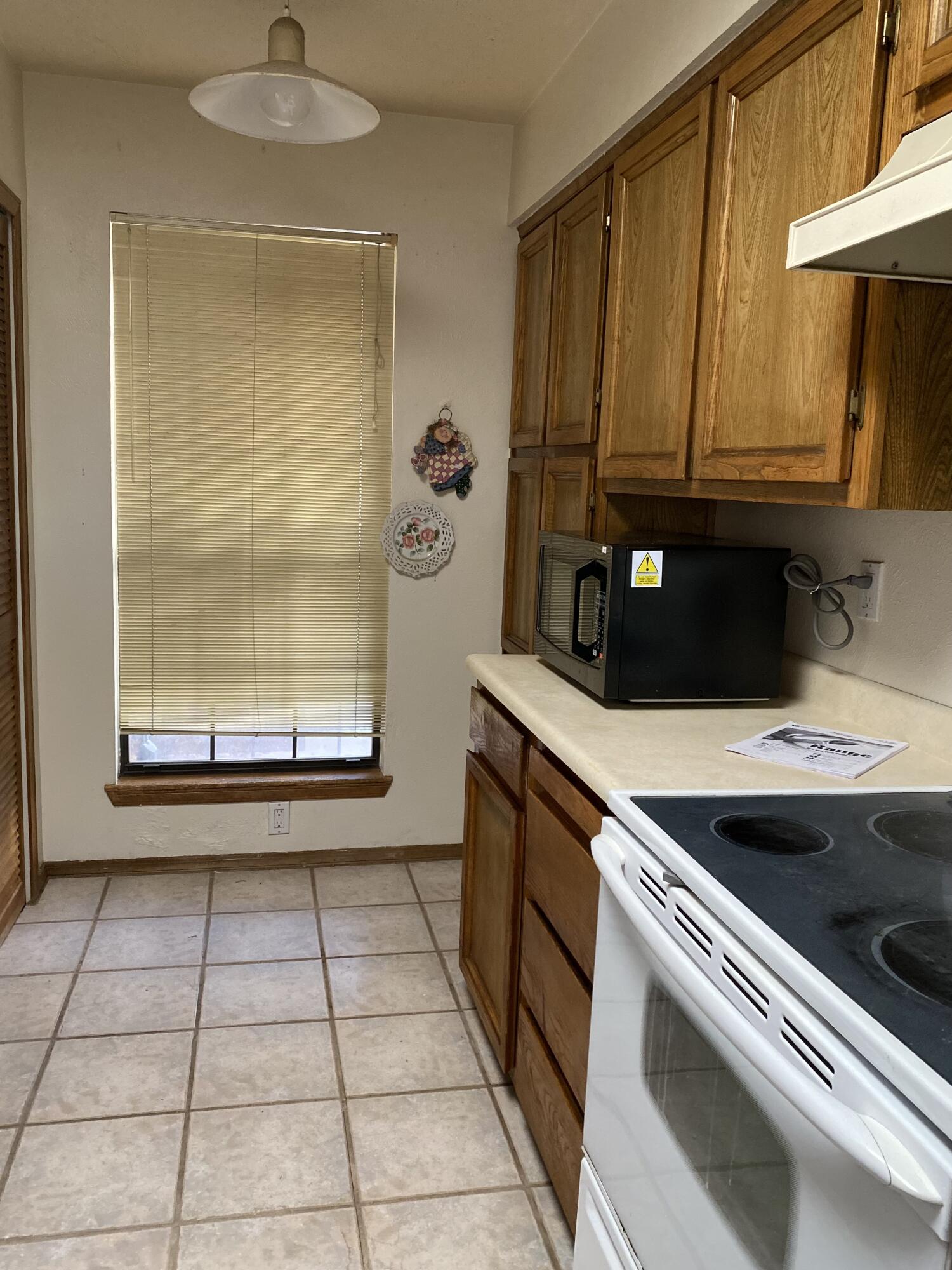 11912 CALLE ZAGAL NE