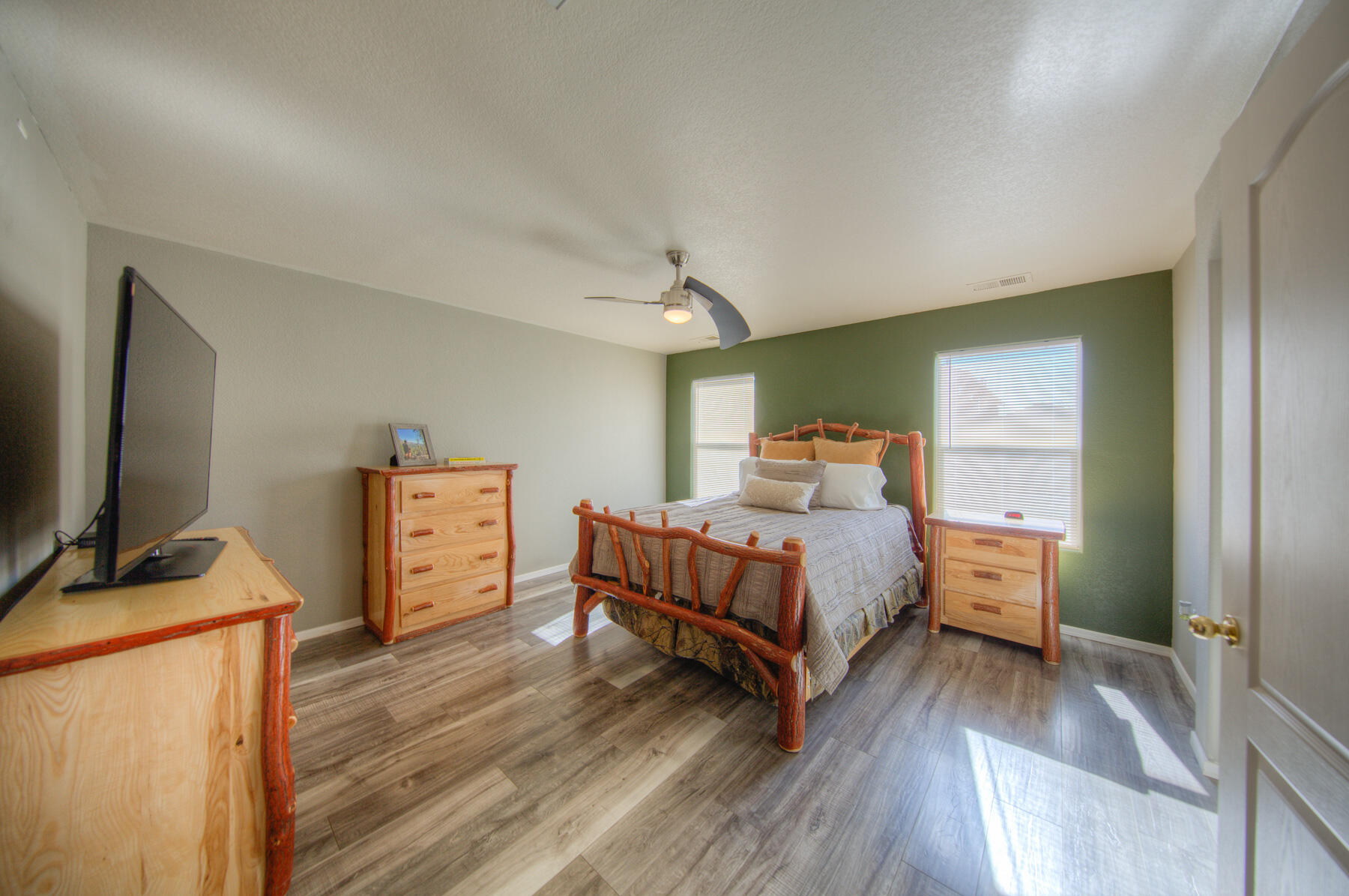 9012 VIOLET ORCHID Trail SW