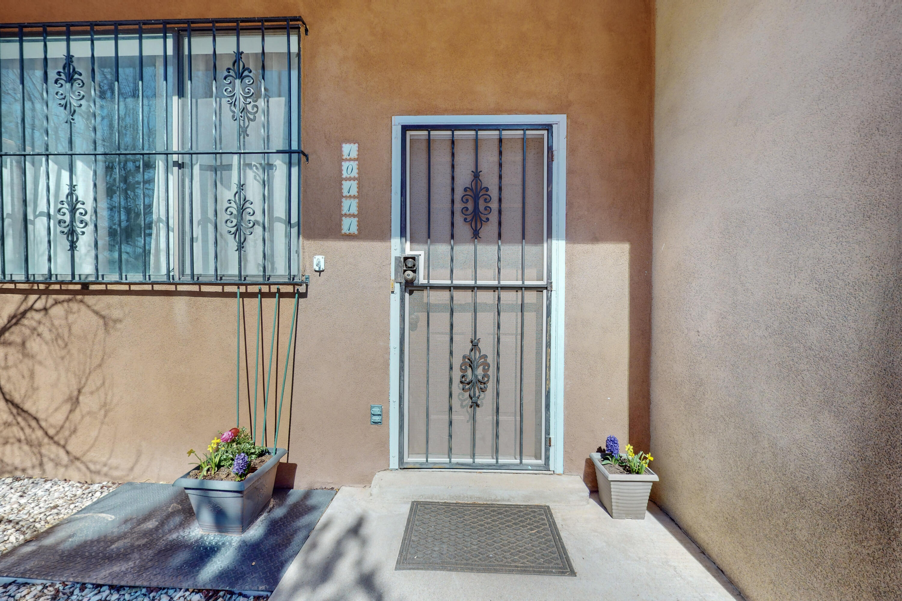 10111 GUTIERREZ Road NE