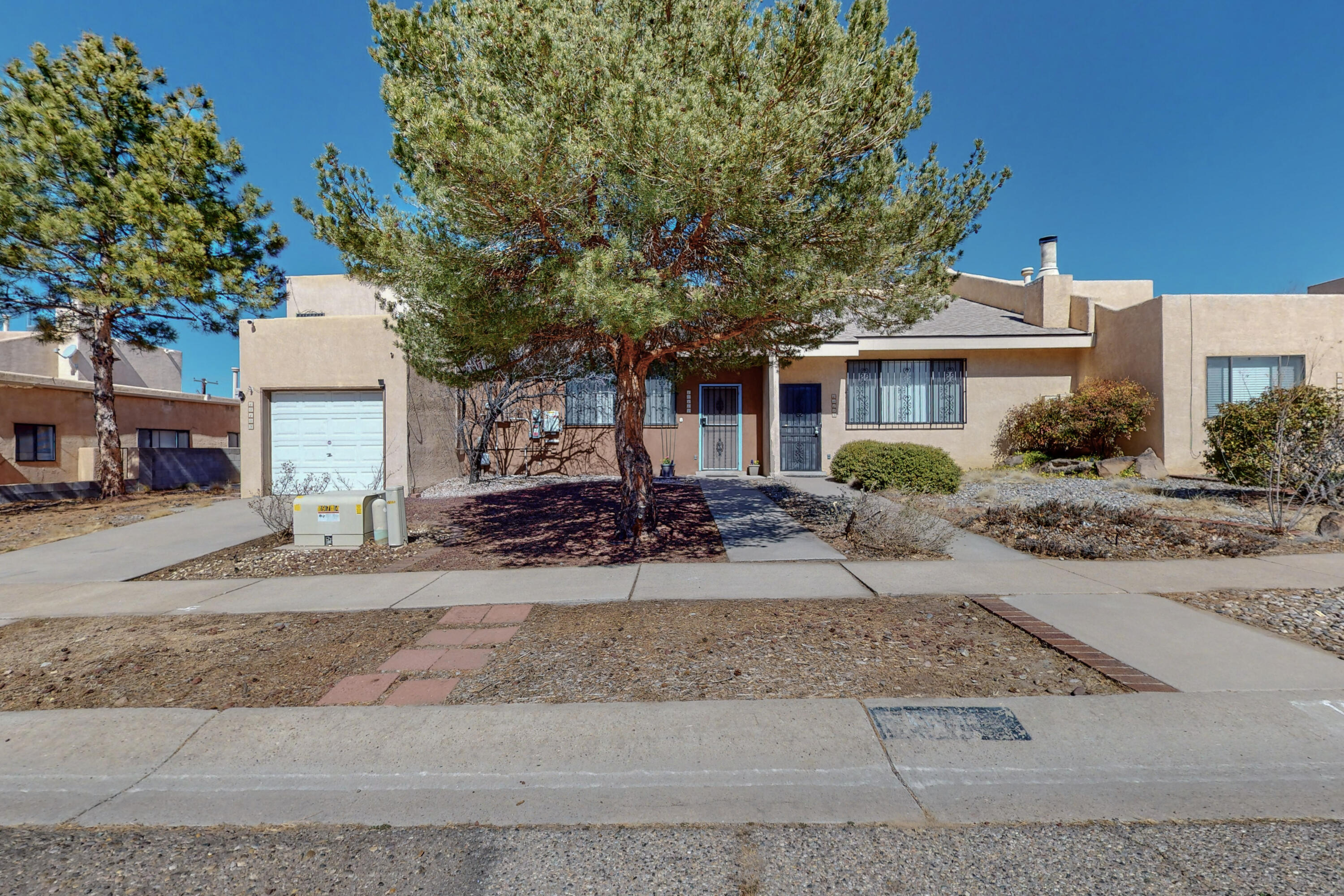 10111 GUTIERREZ Road NE