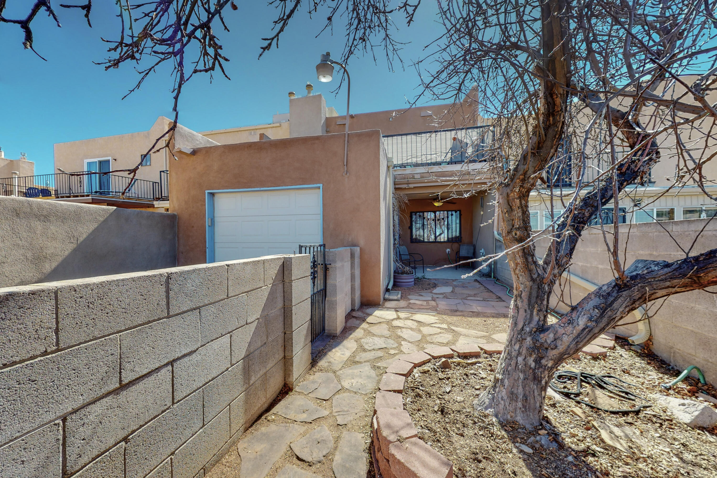 10111 GUTIERREZ Road NE