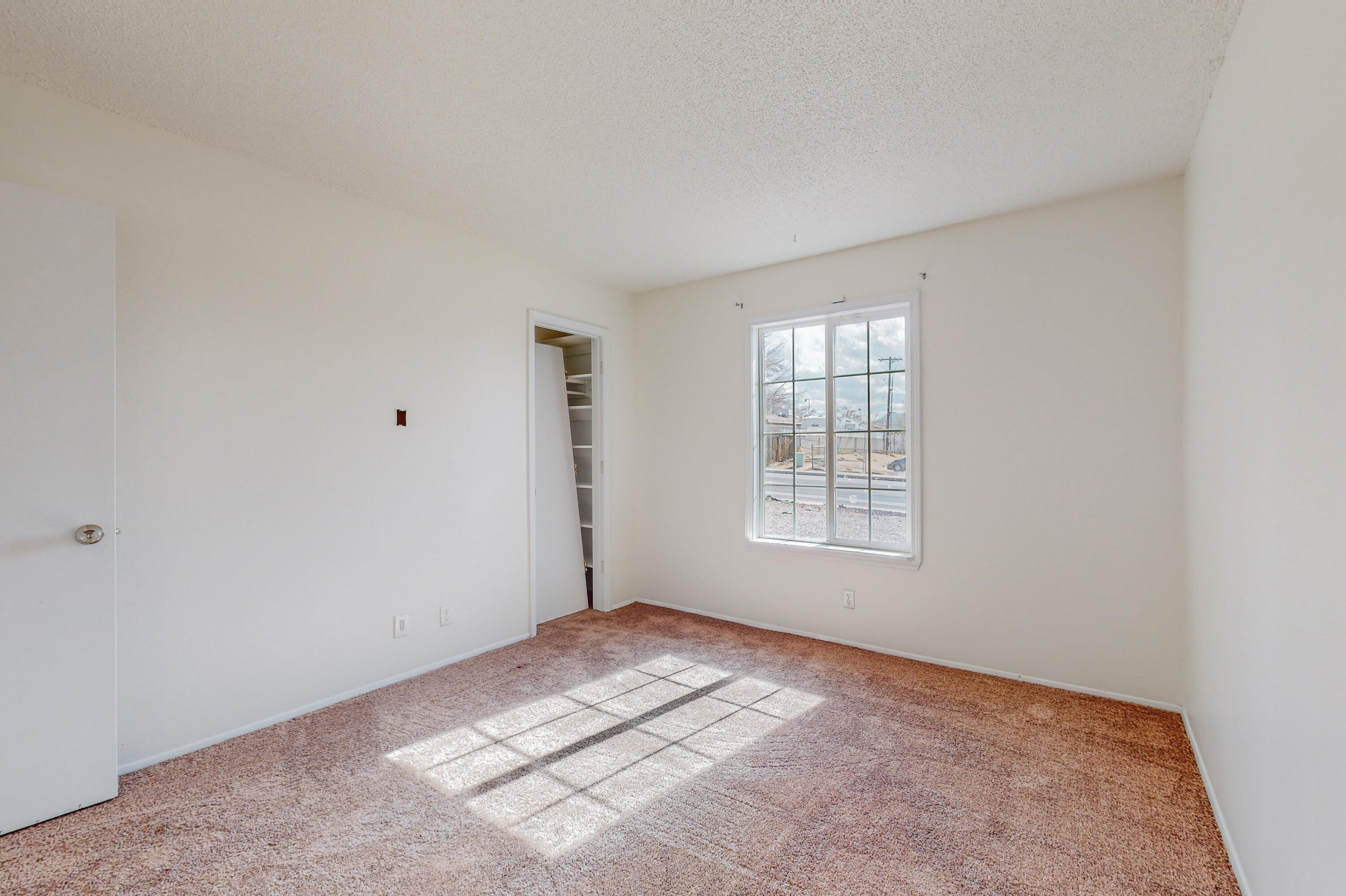 13109 COPPER Avenue NE