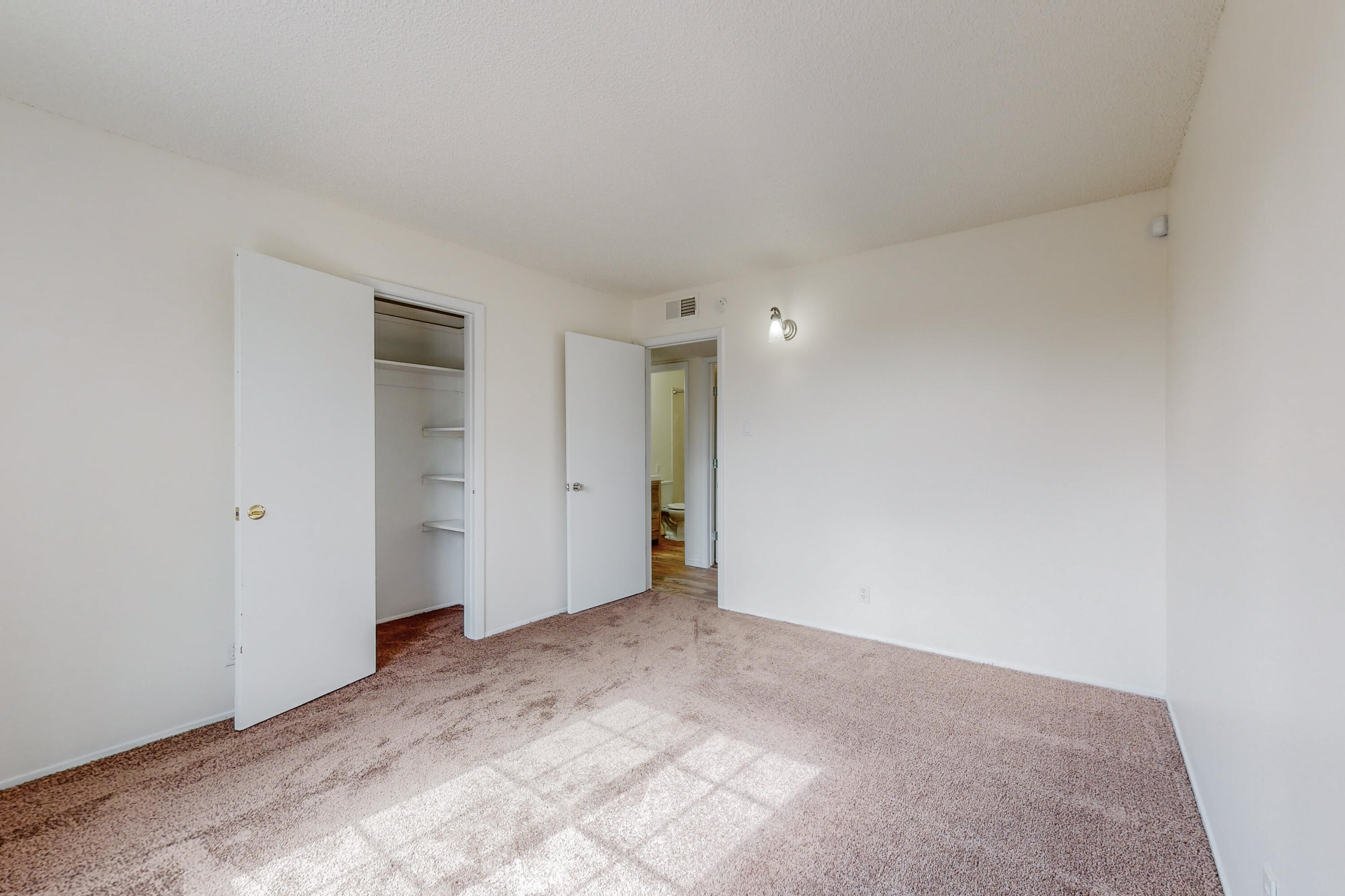 13109 COPPER Avenue NE