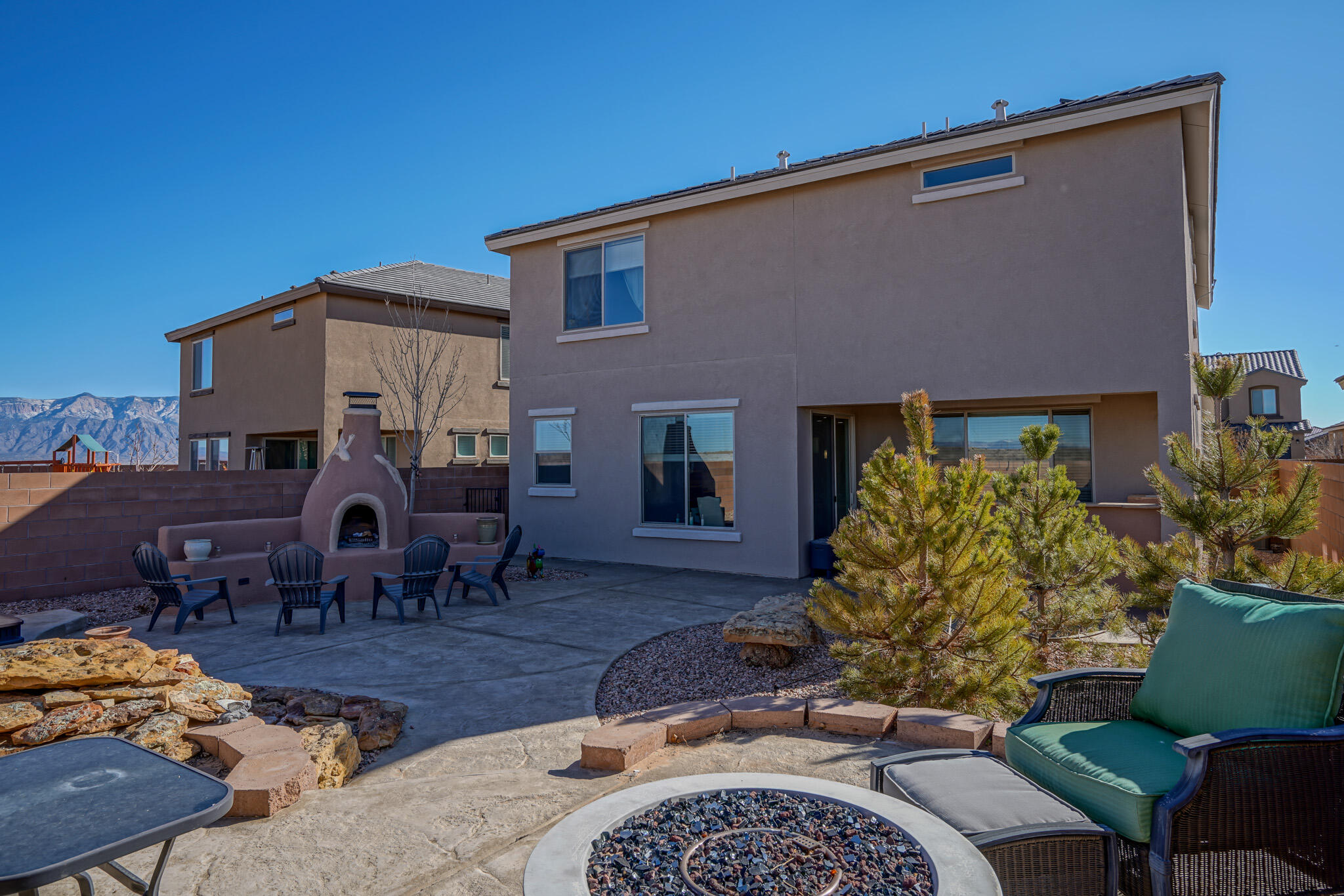 3078 SHANNON Lane NE