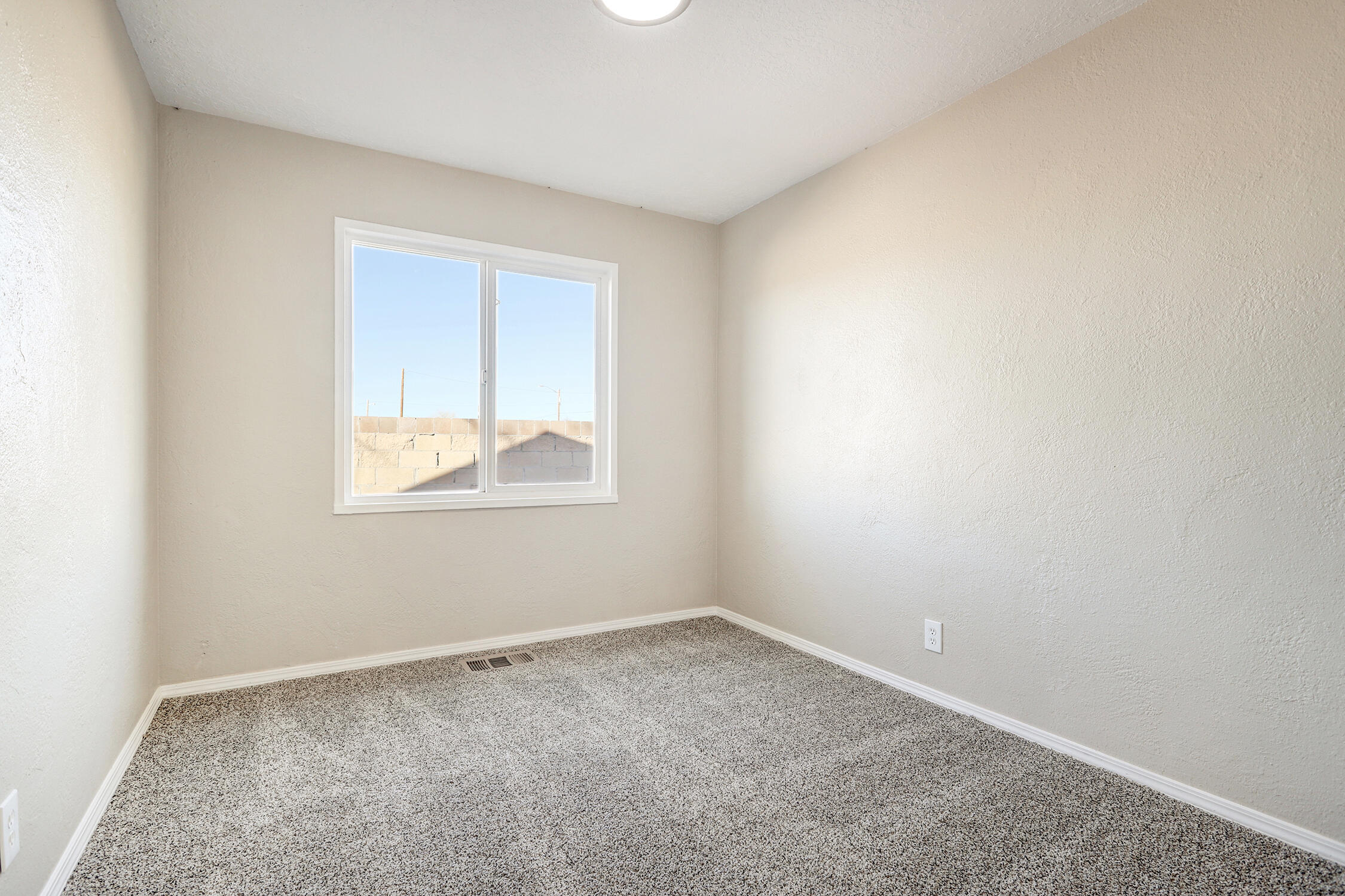 501 S MESA Road
