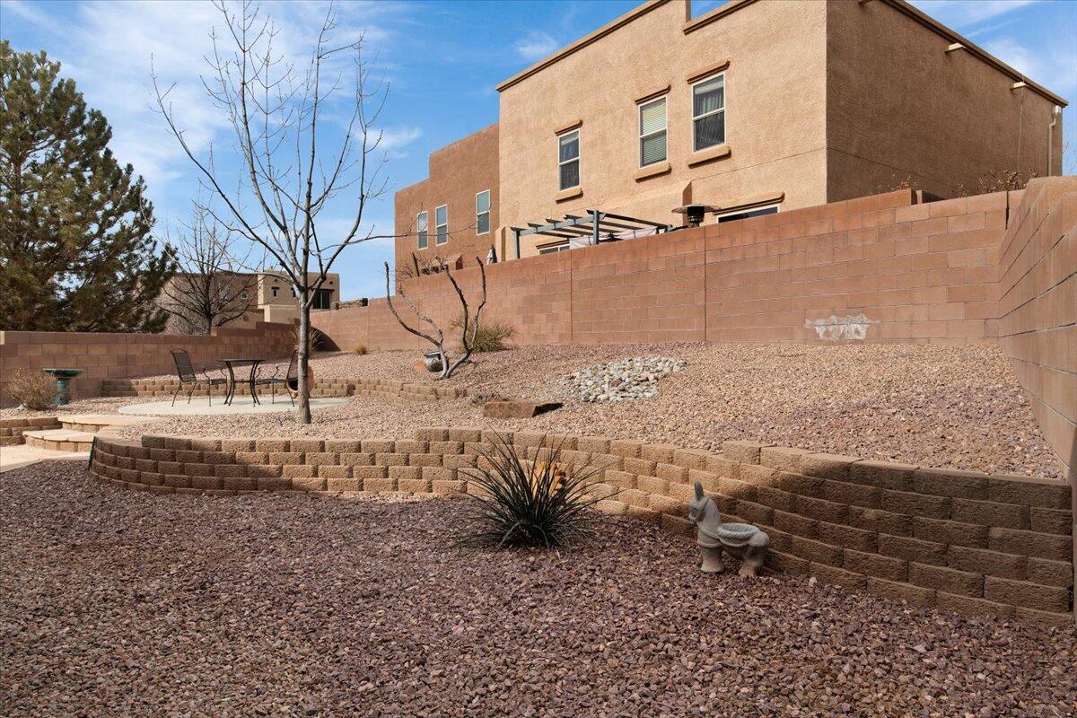 2407 PELIZZANO Drive SE