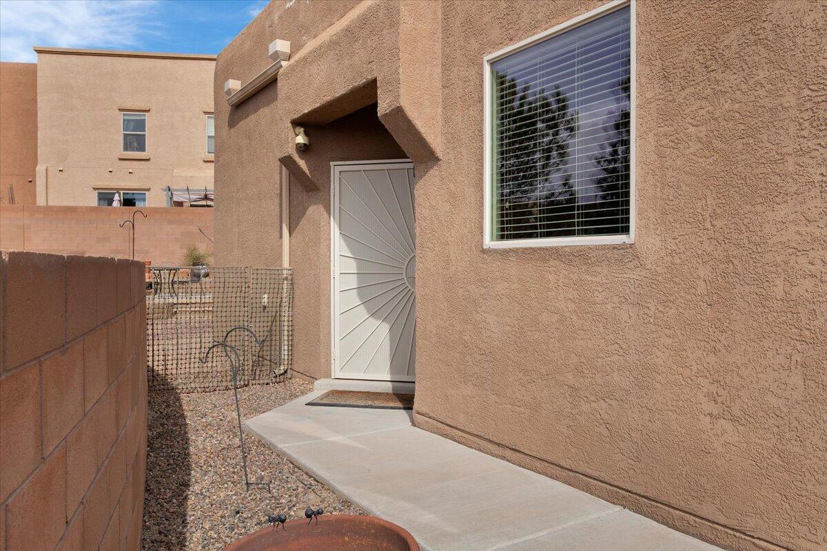 2407 PELIZZANO Drive SE