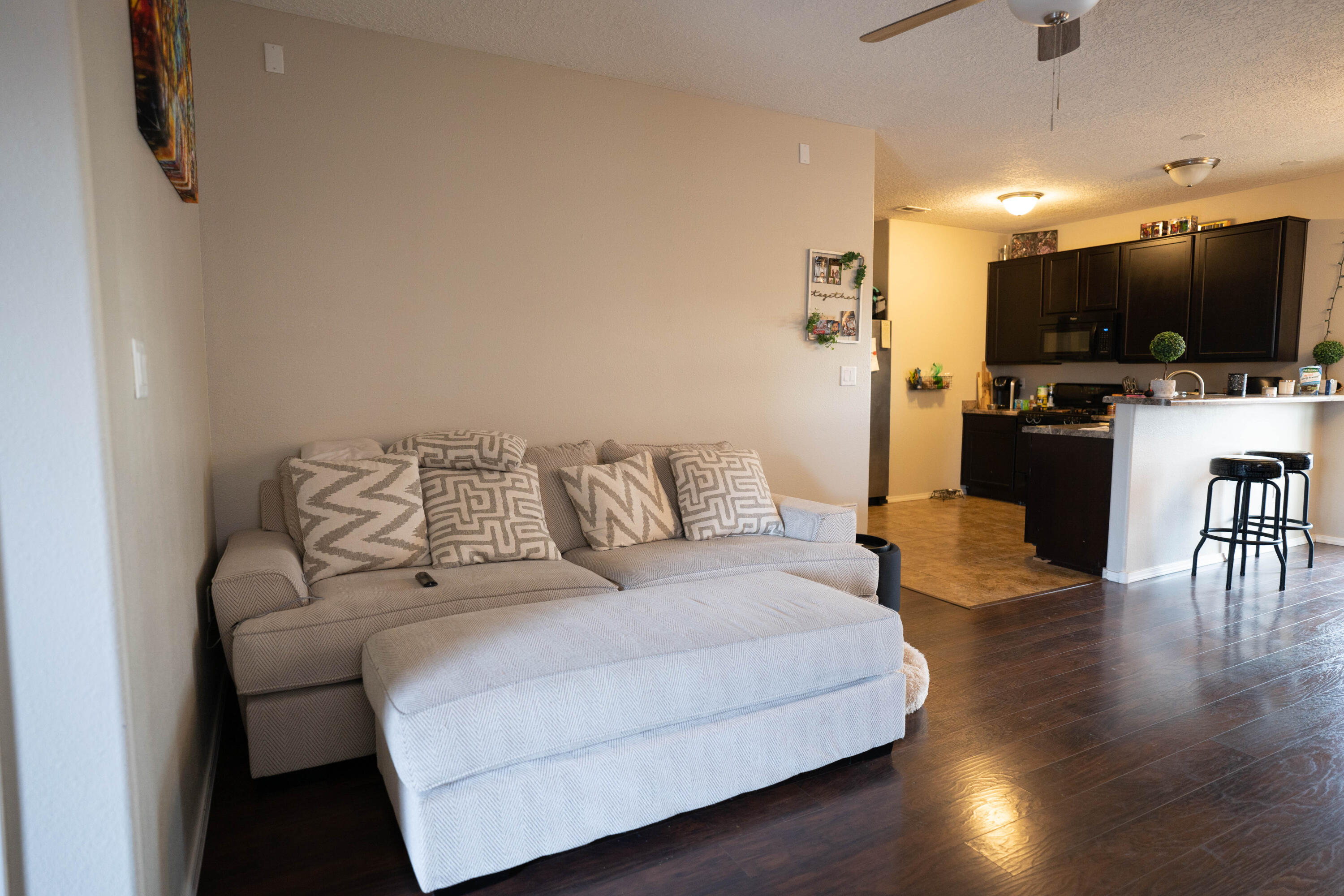 9709 SAMIA Street SW