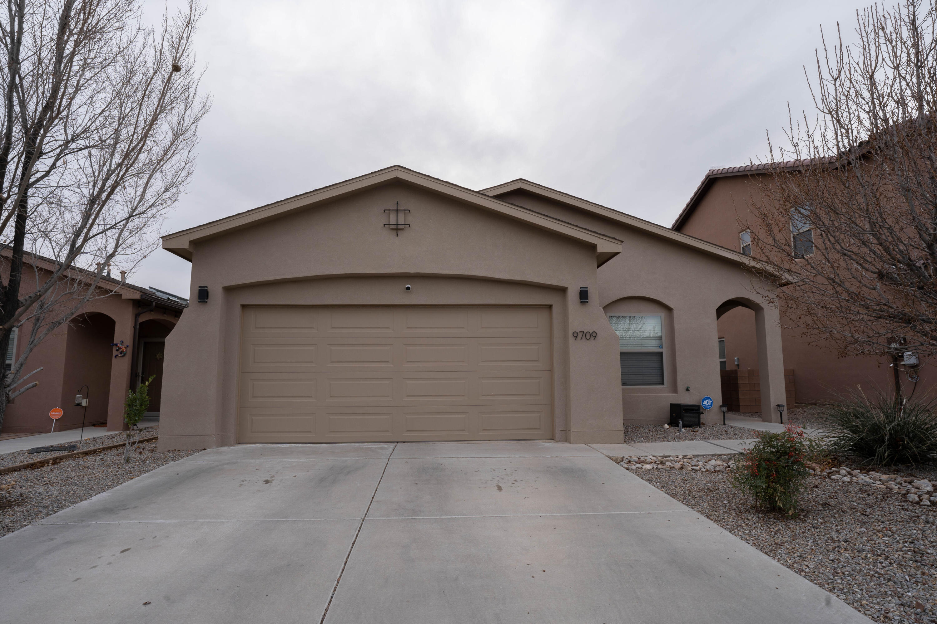 9709 SAMIA Street SW