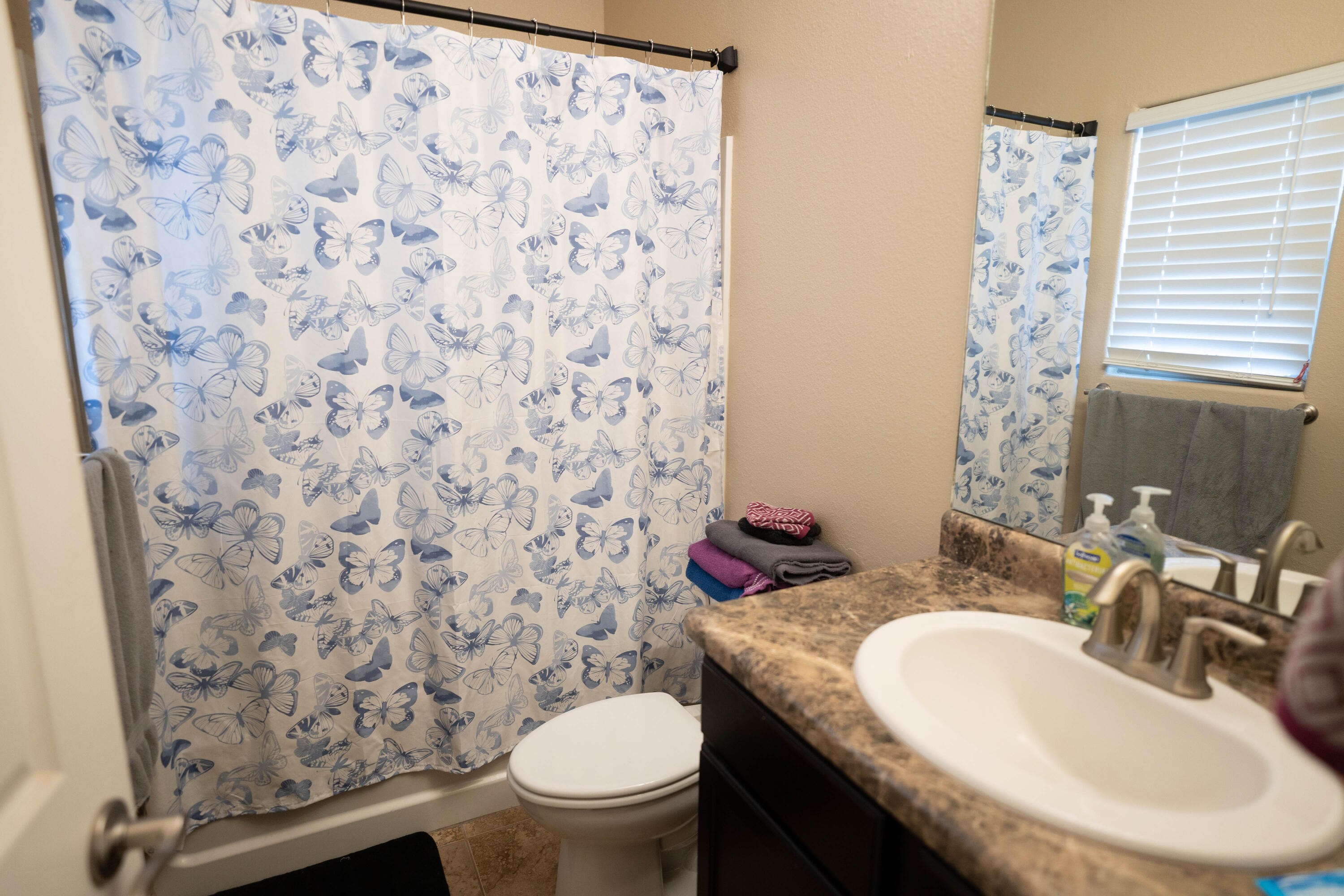 9709 SAMIA Street SW