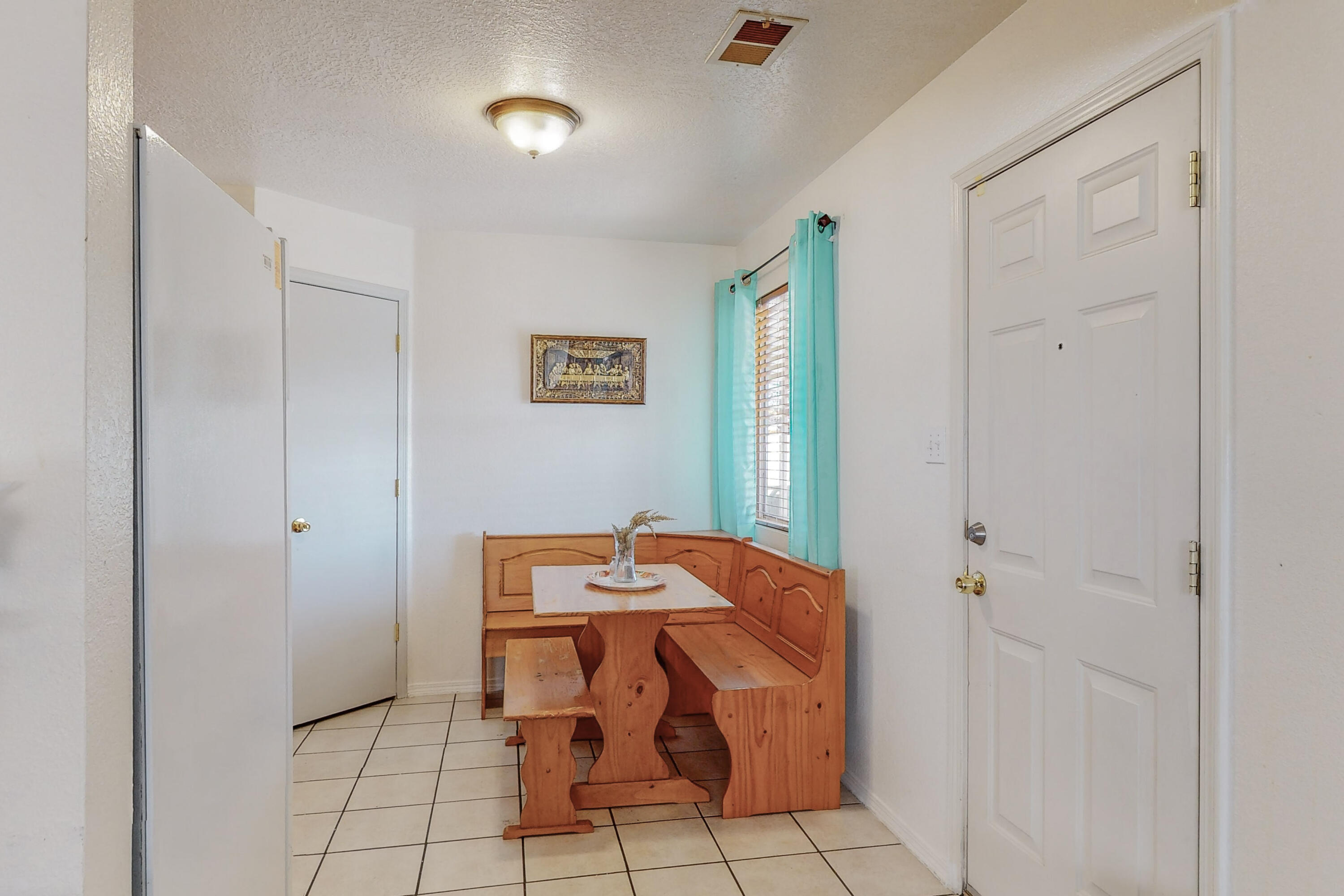 1716 DESERT BREEZE Drive SW
