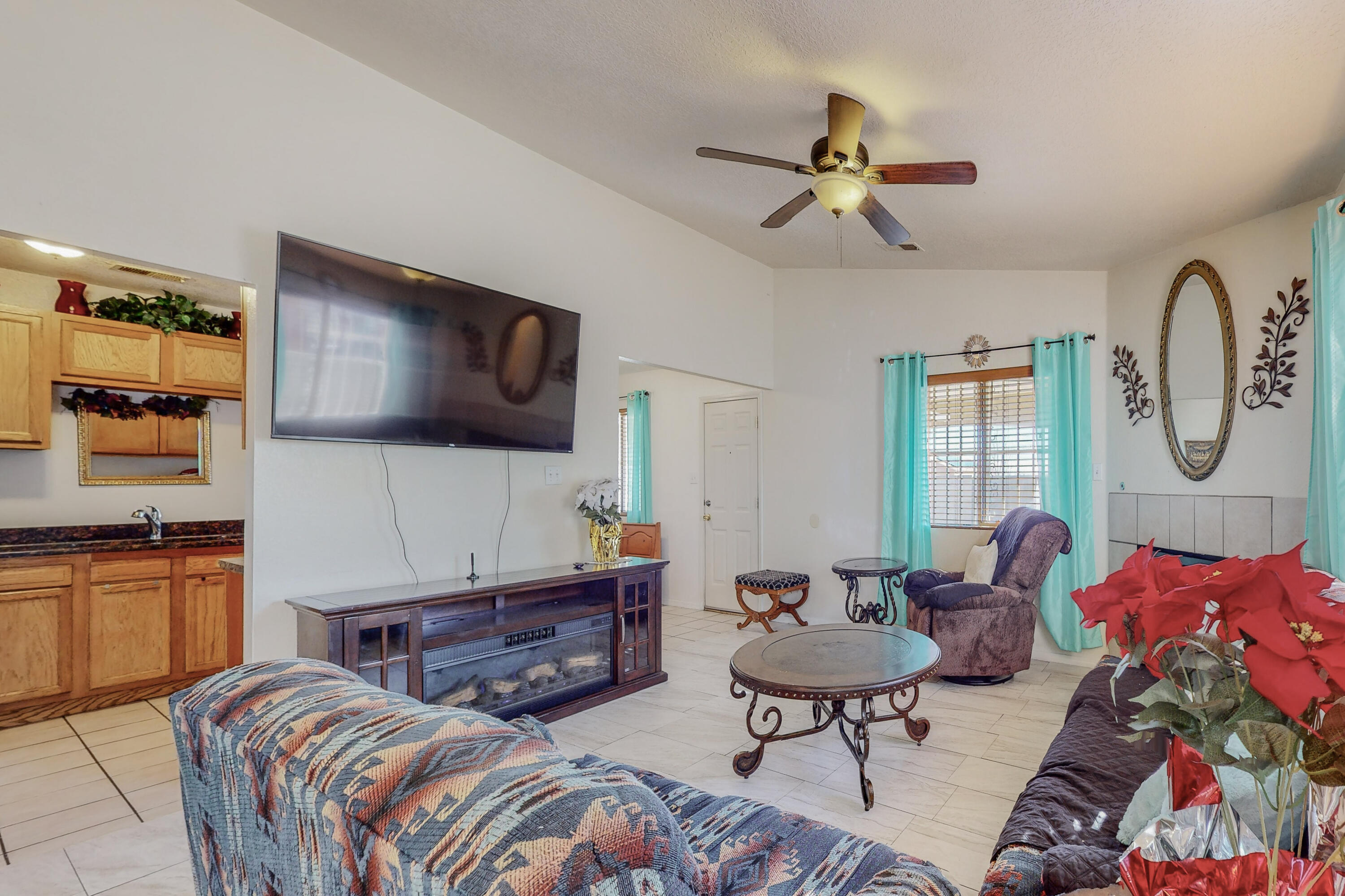 1716 DESERT BREEZE Drive SW