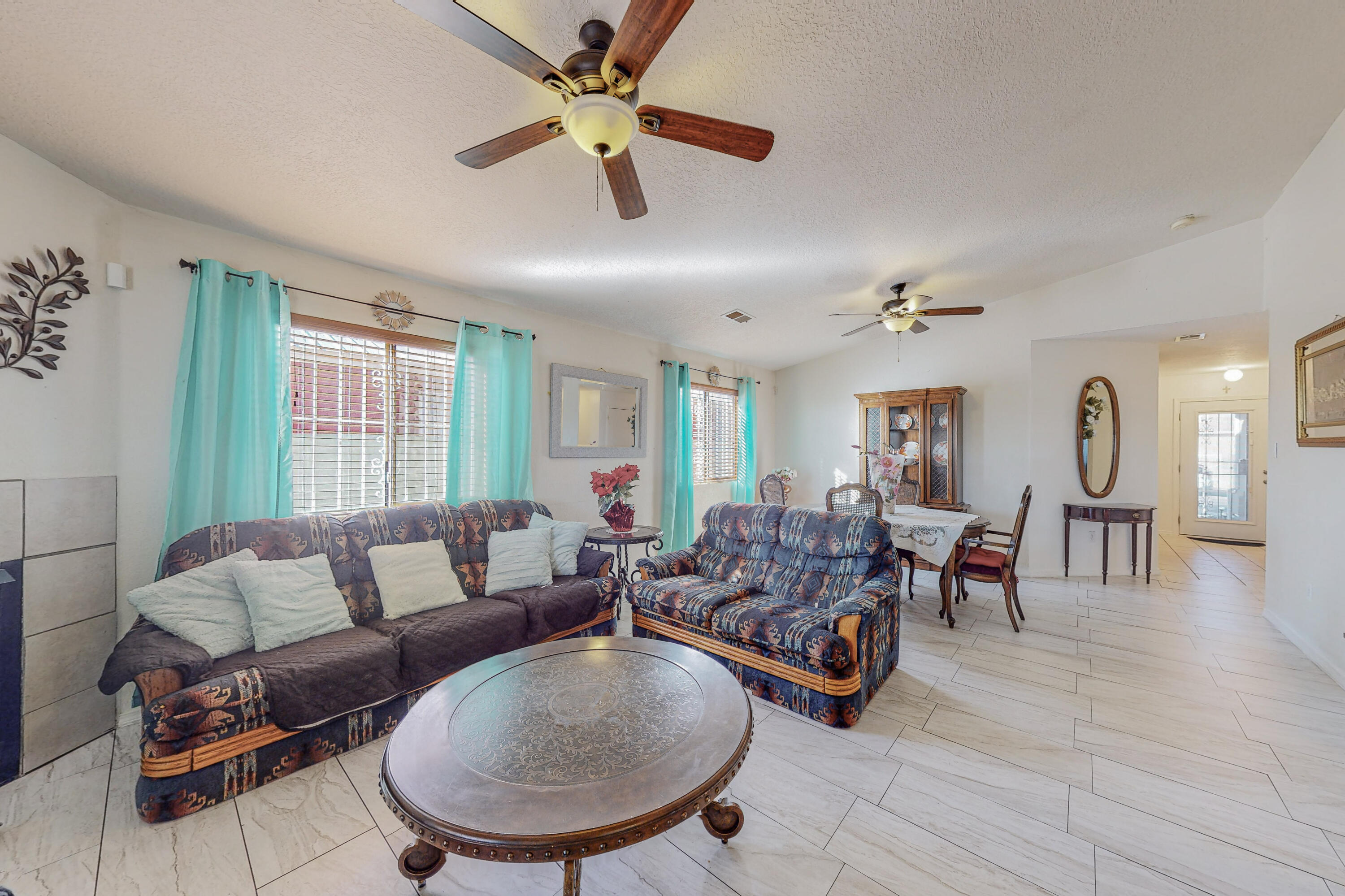 1716 DESERT BREEZE Drive SW