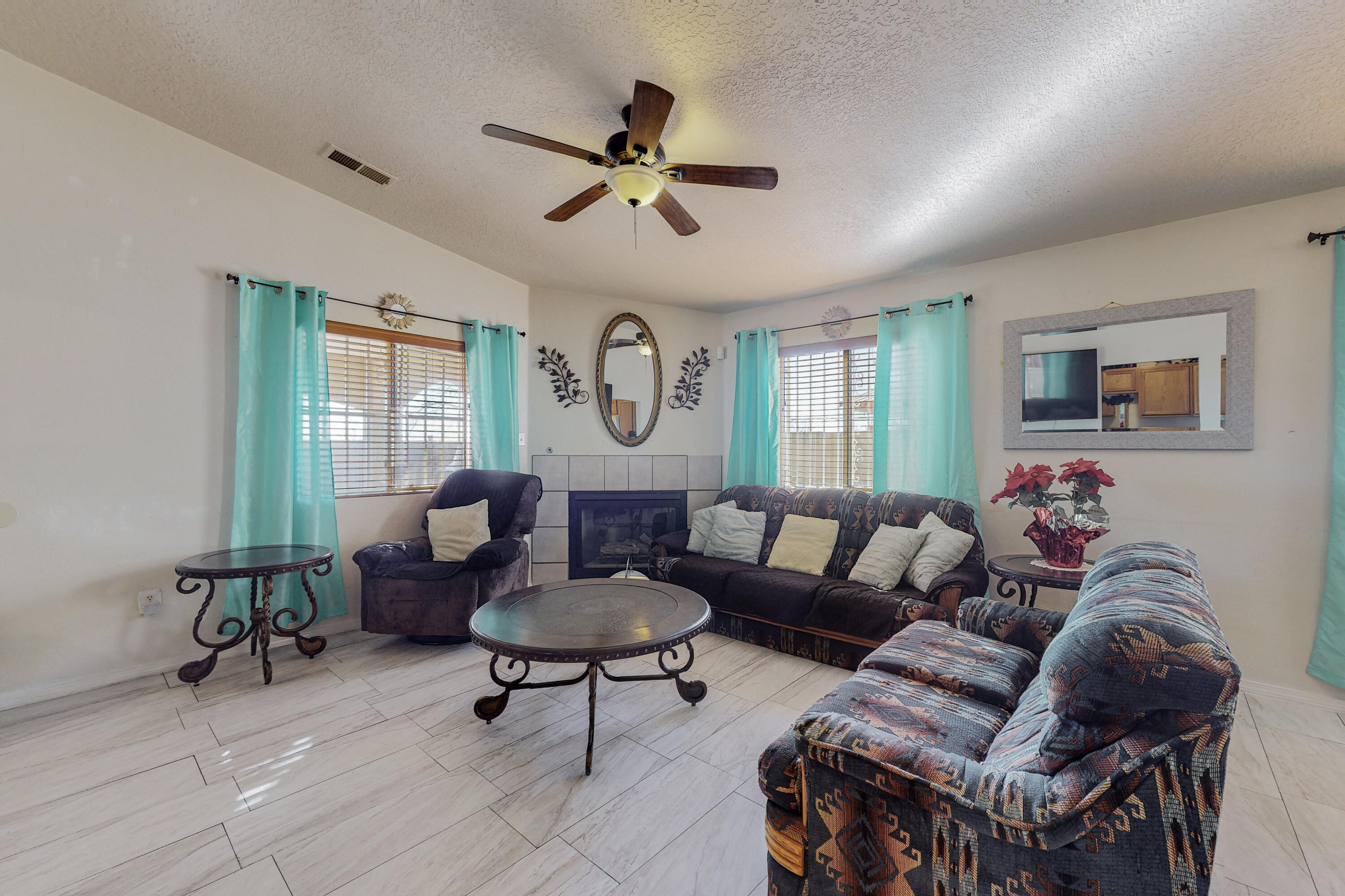 1716 DESERT BREEZE Drive SW