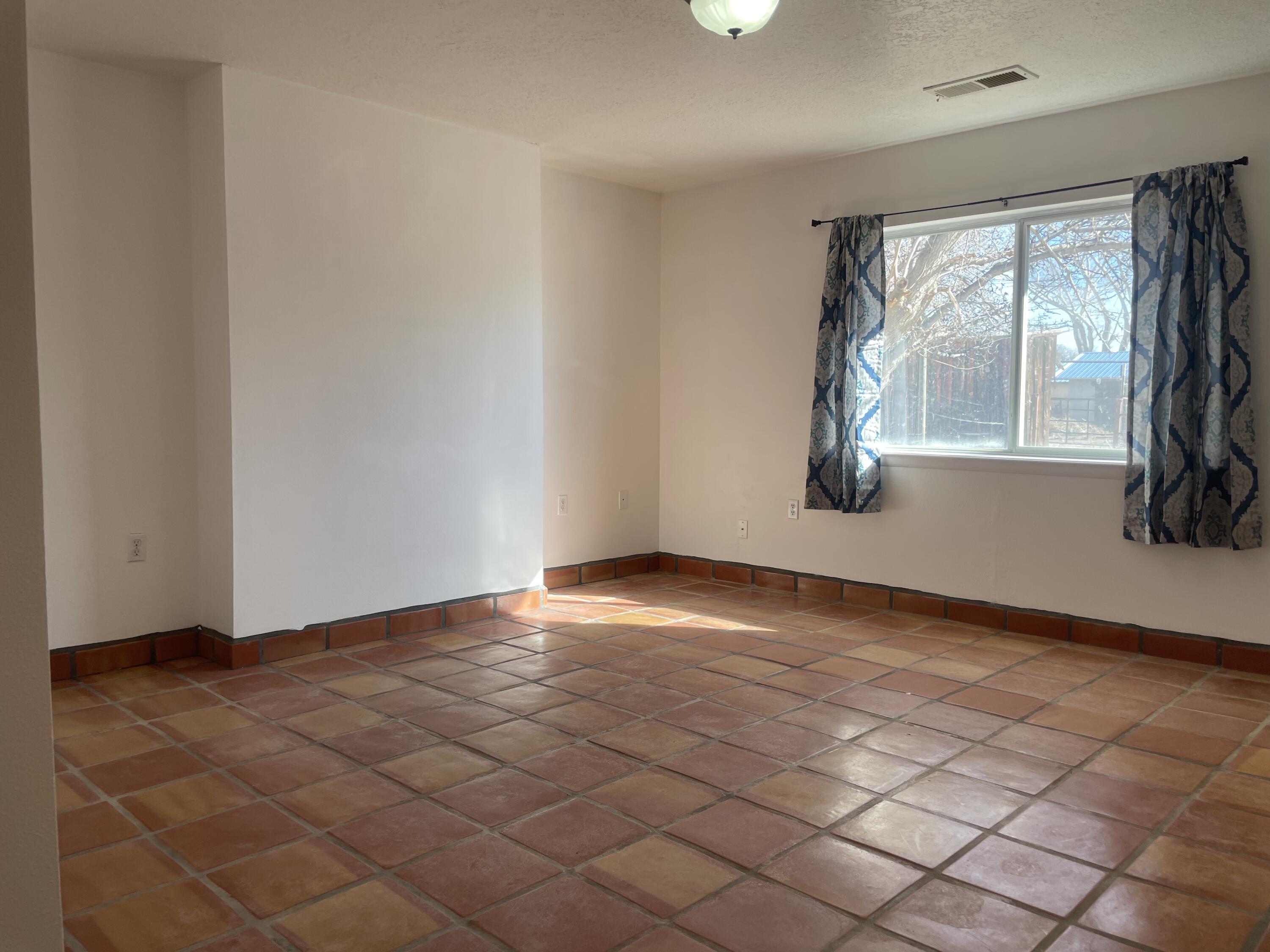 1110 Calle Del Oro