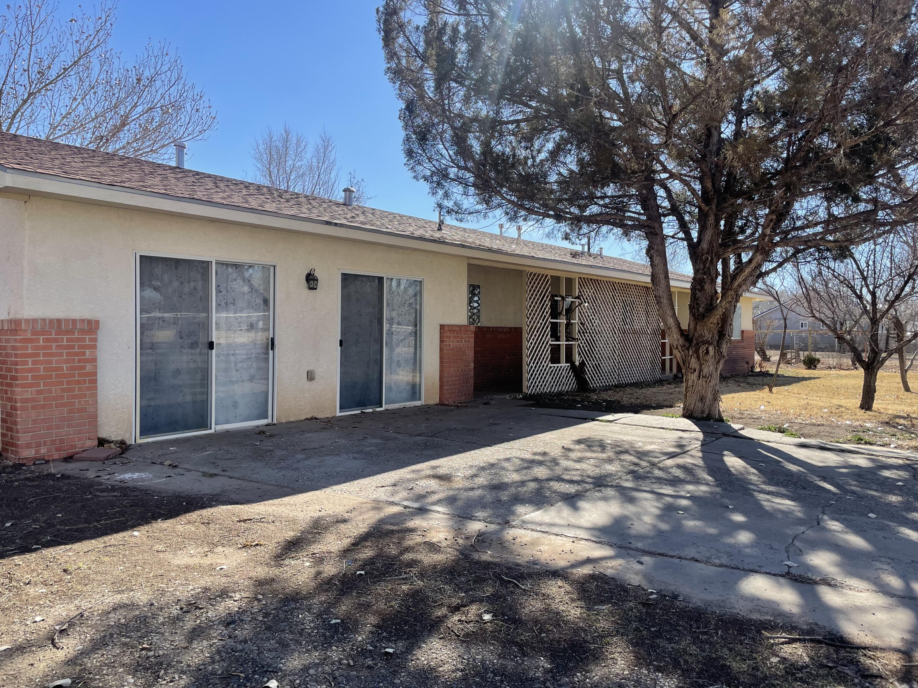 1110 Calle Del Oro