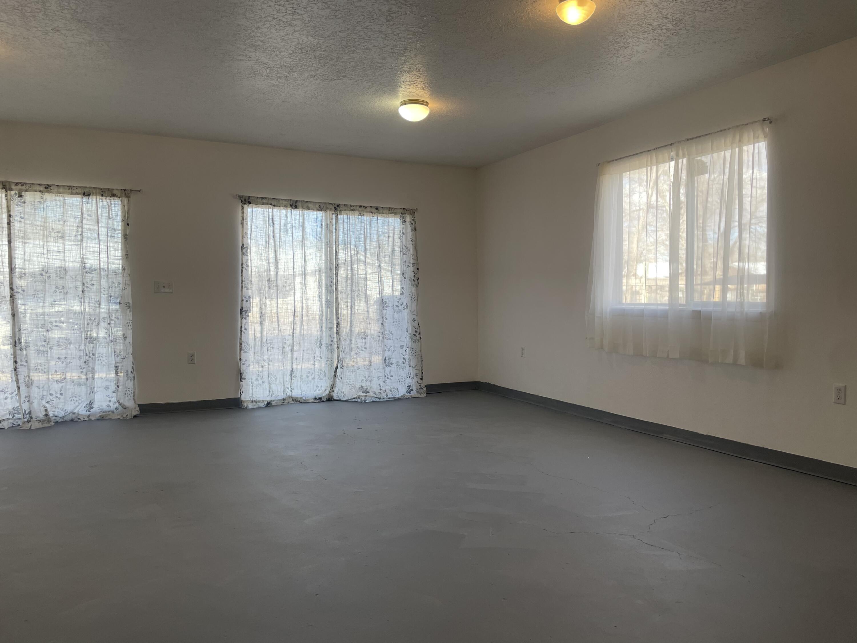 1110 Calle Del Oro
