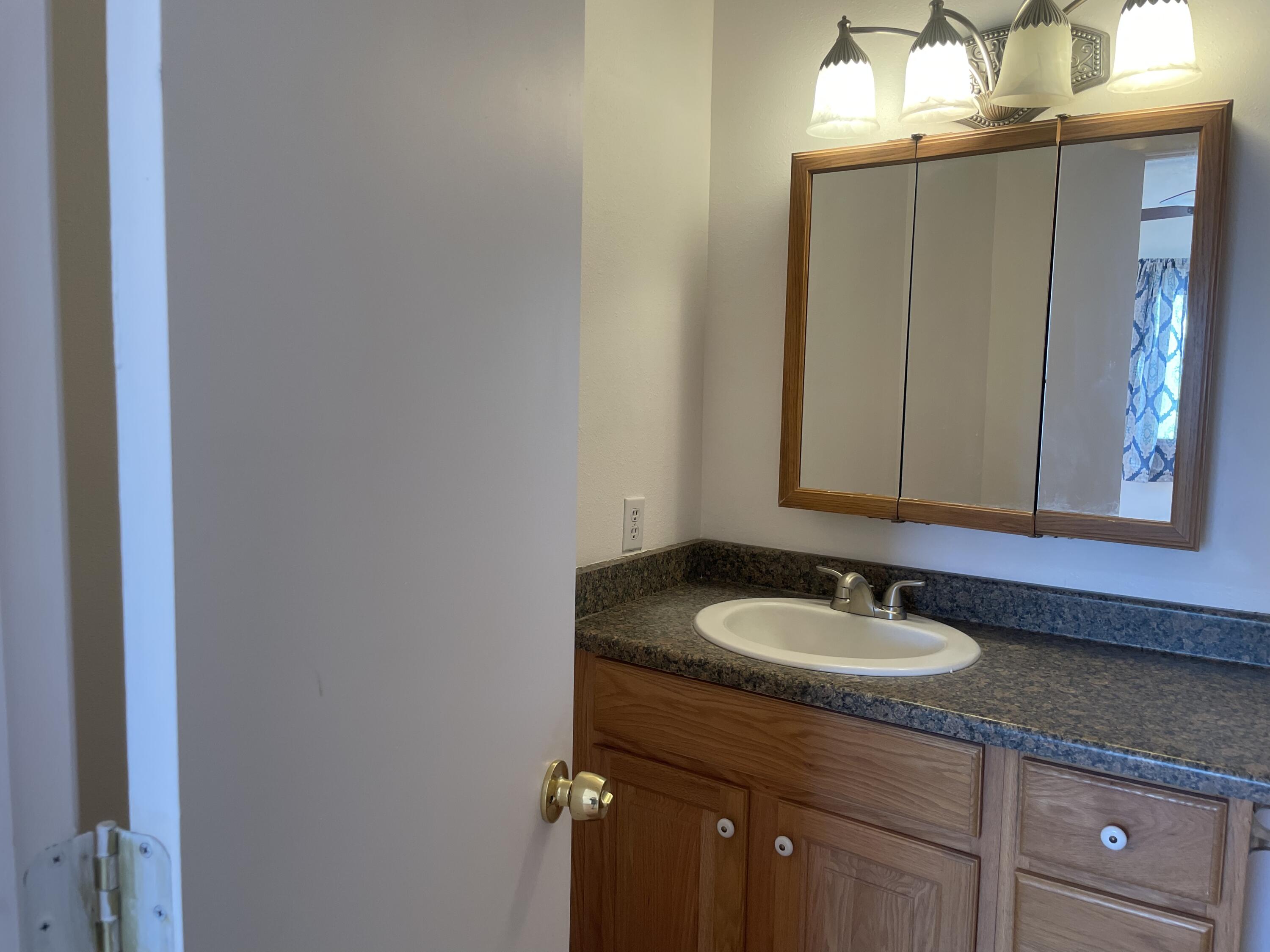 1110 Calle Del Oro