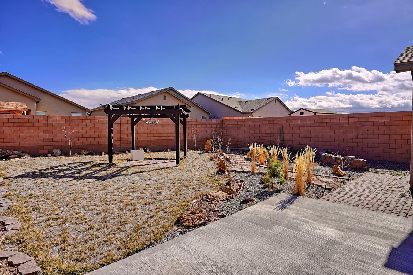 6391 Red Falcon Drive NE