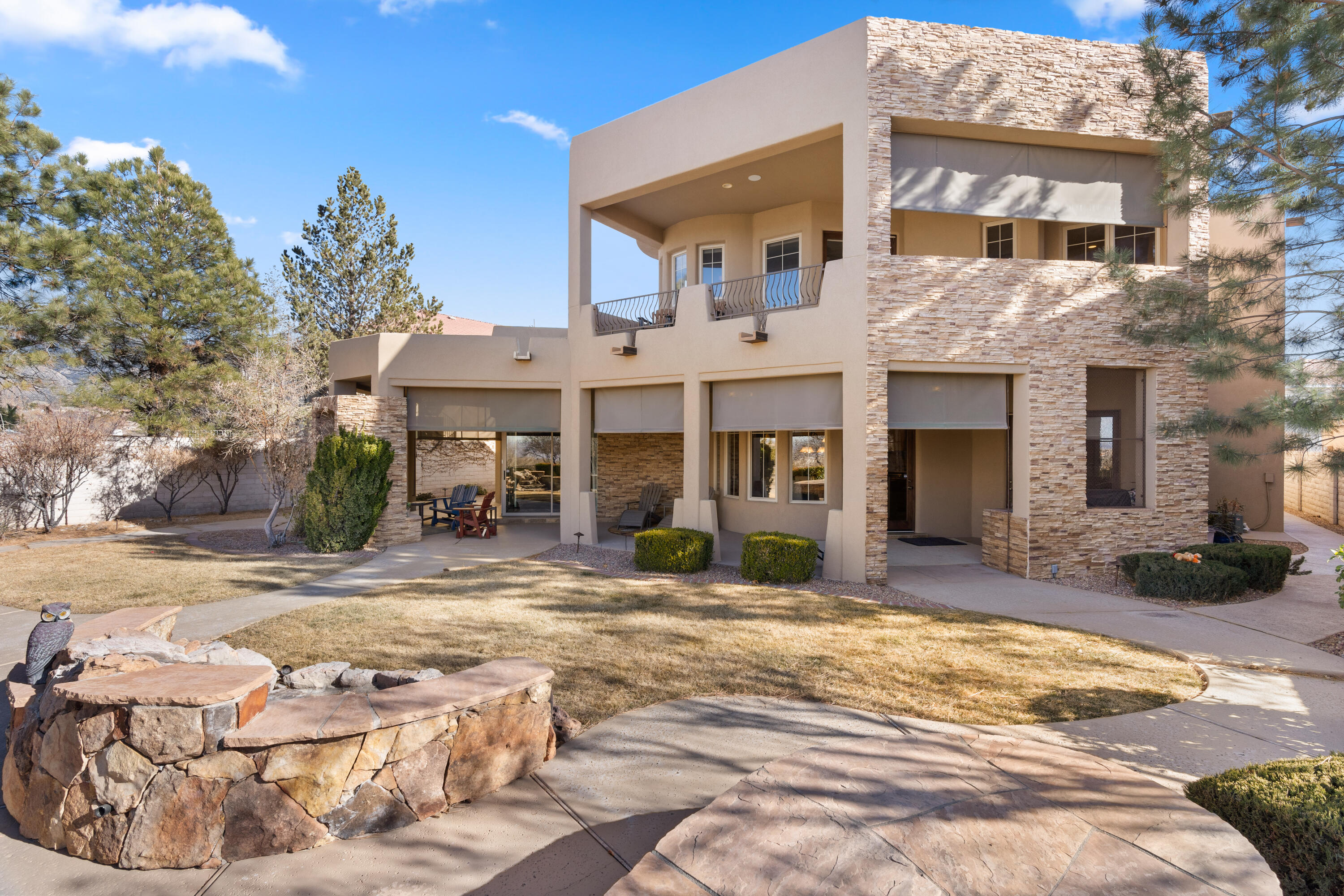 11115 INVERNESS Court NE