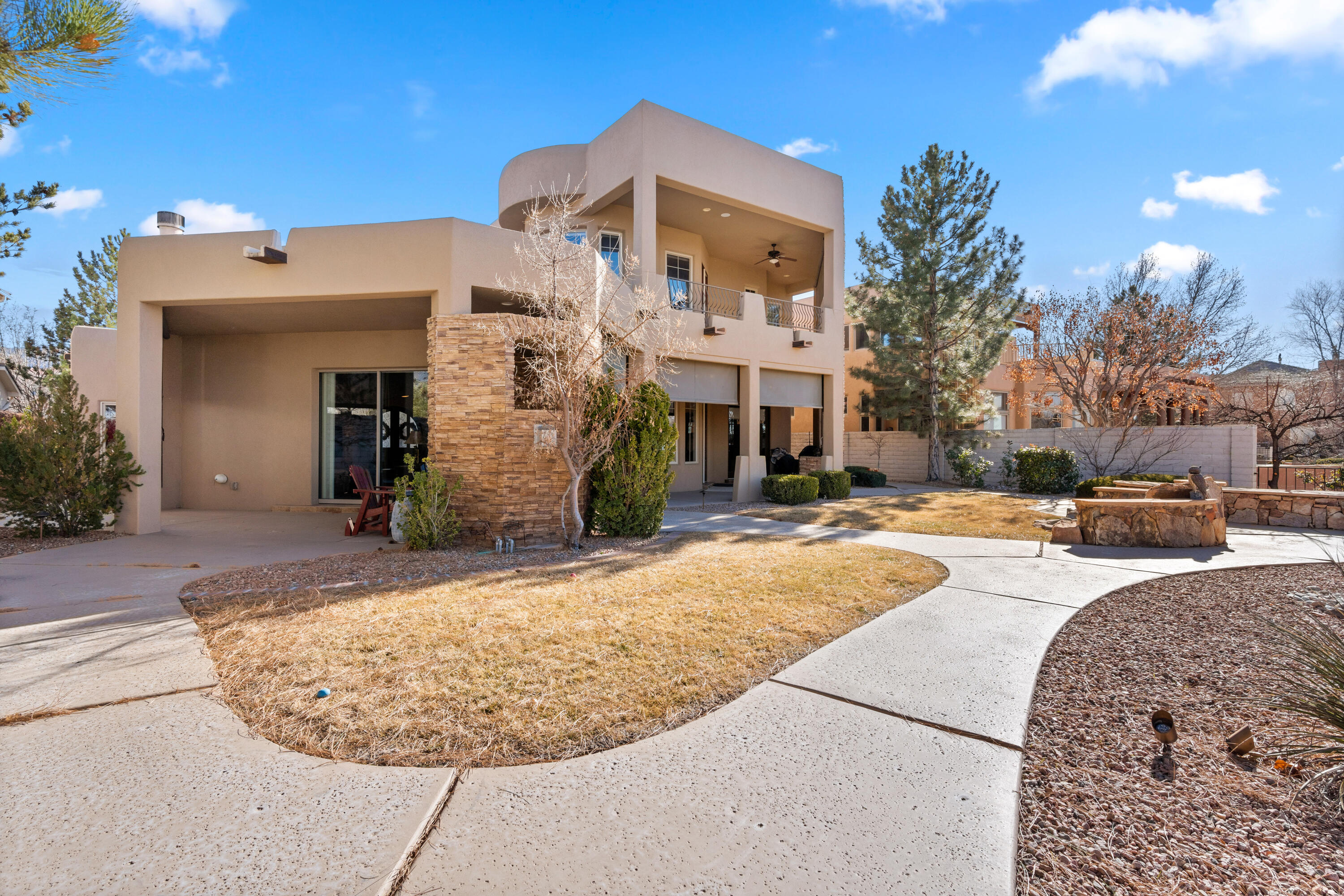 11115 INVERNESS Court NE