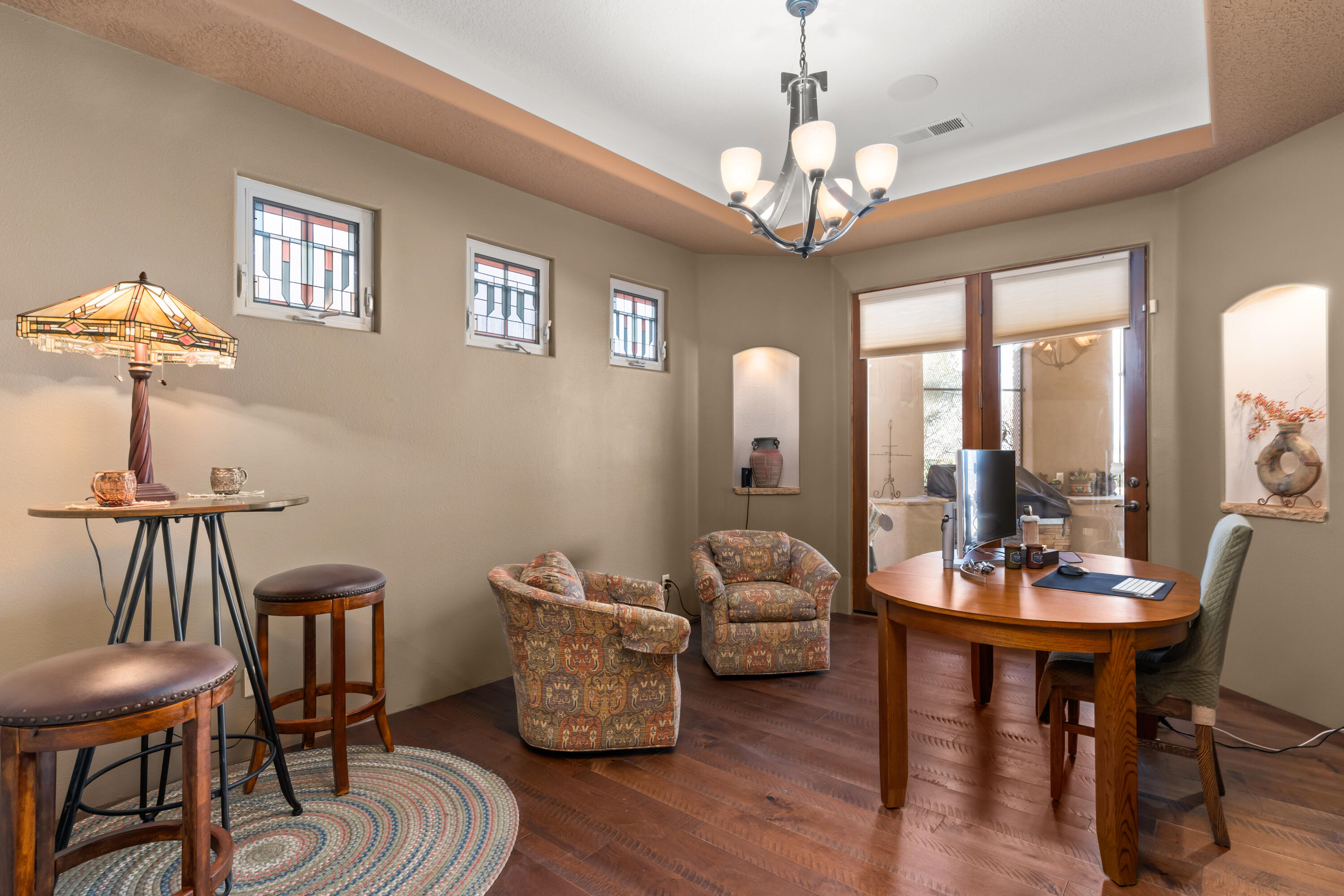 11115 INVERNESS Court NE