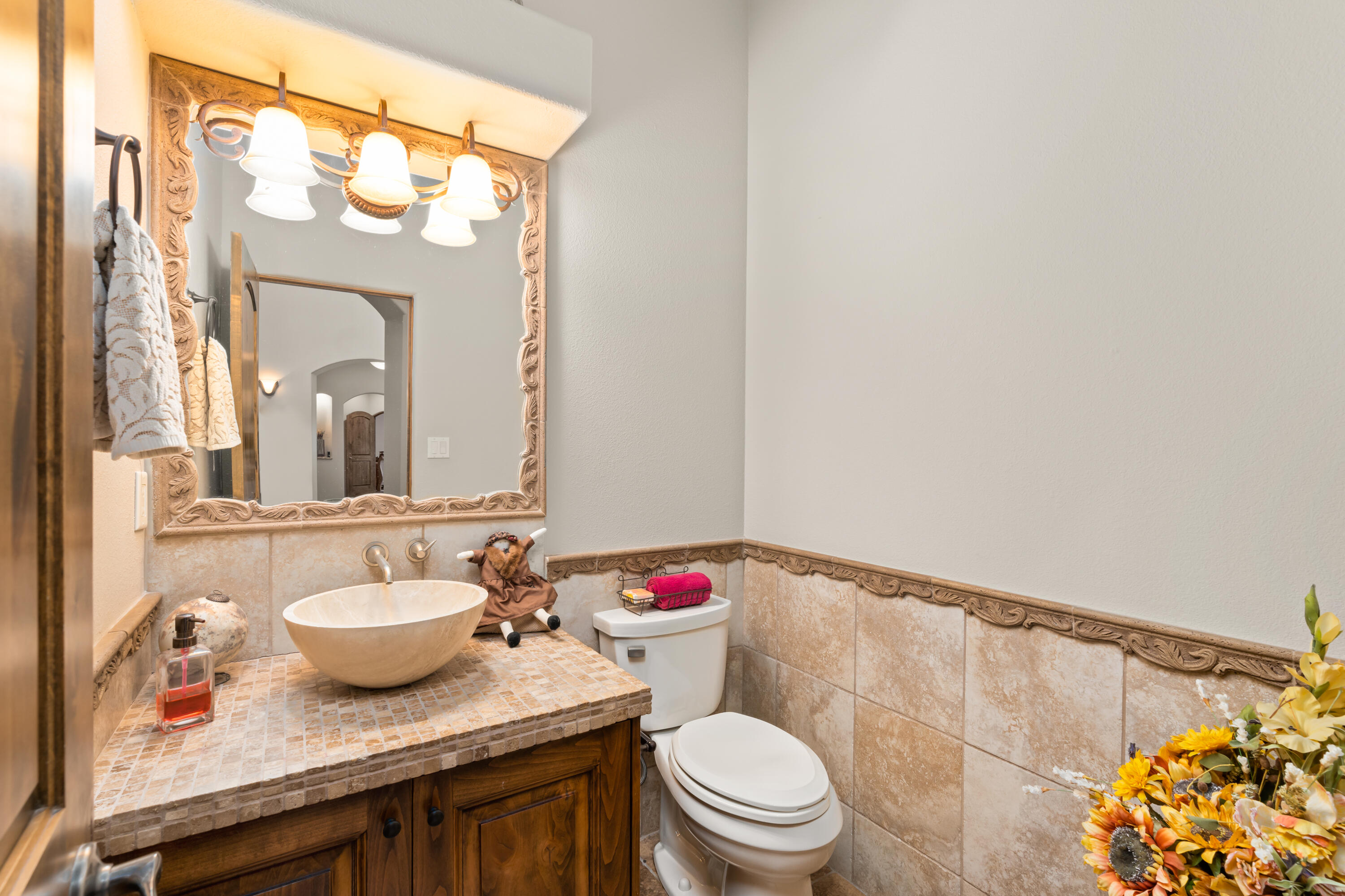 11115 INVERNESS Court NE
