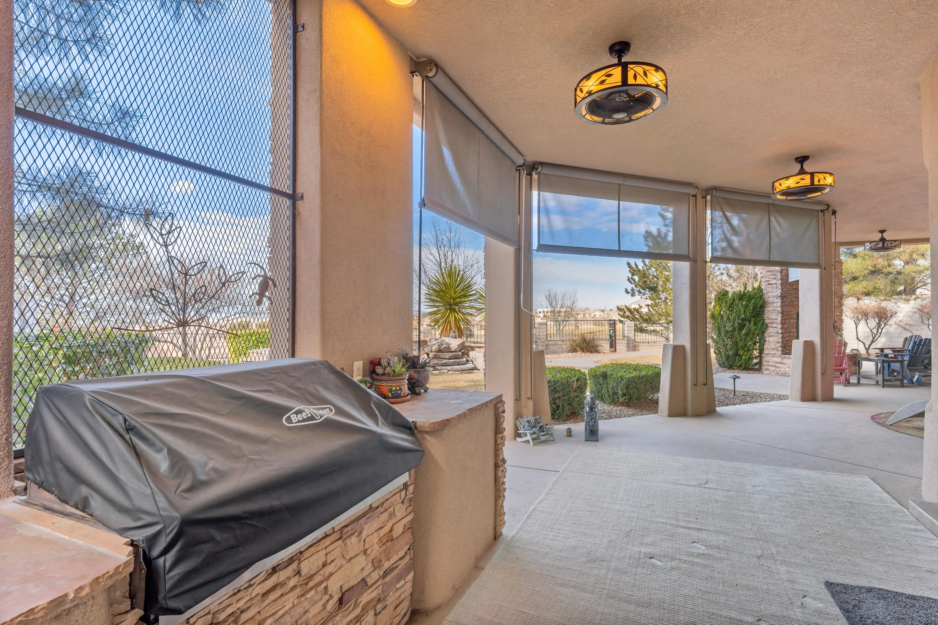11115 INVERNESS Court NE