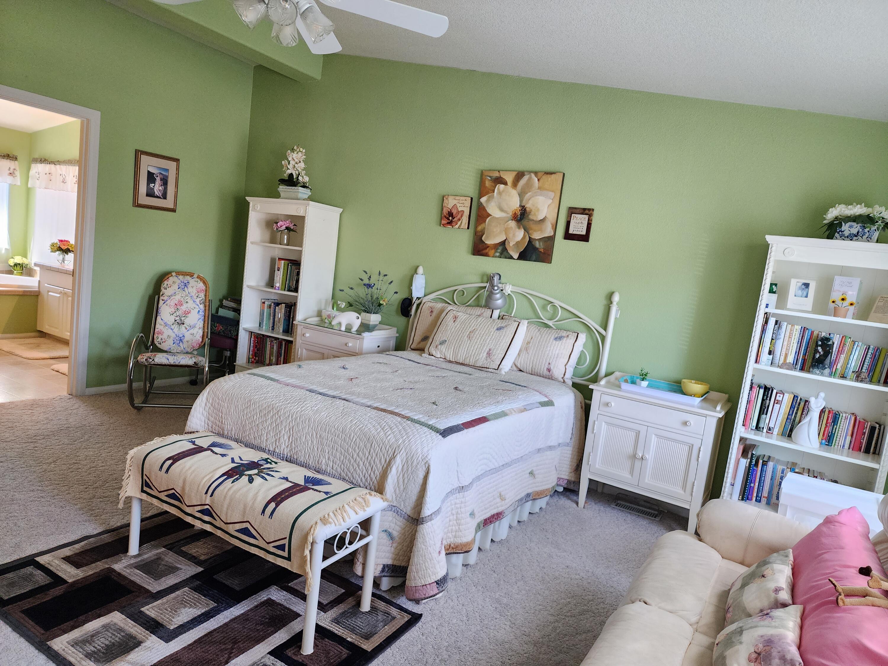 226 SUNRISE BLUFFS Drive