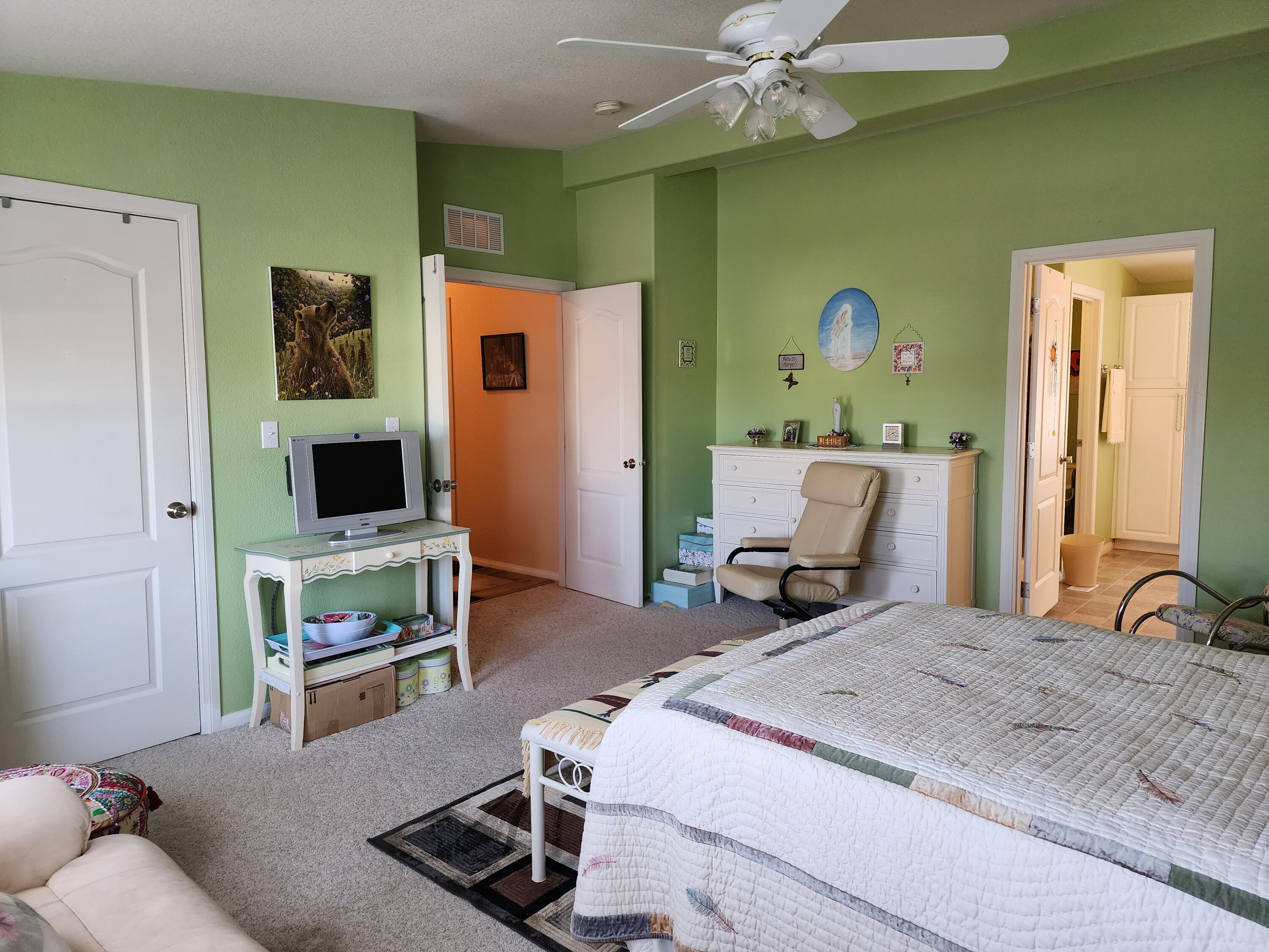 226 SUNRISE BLUFFS Drive