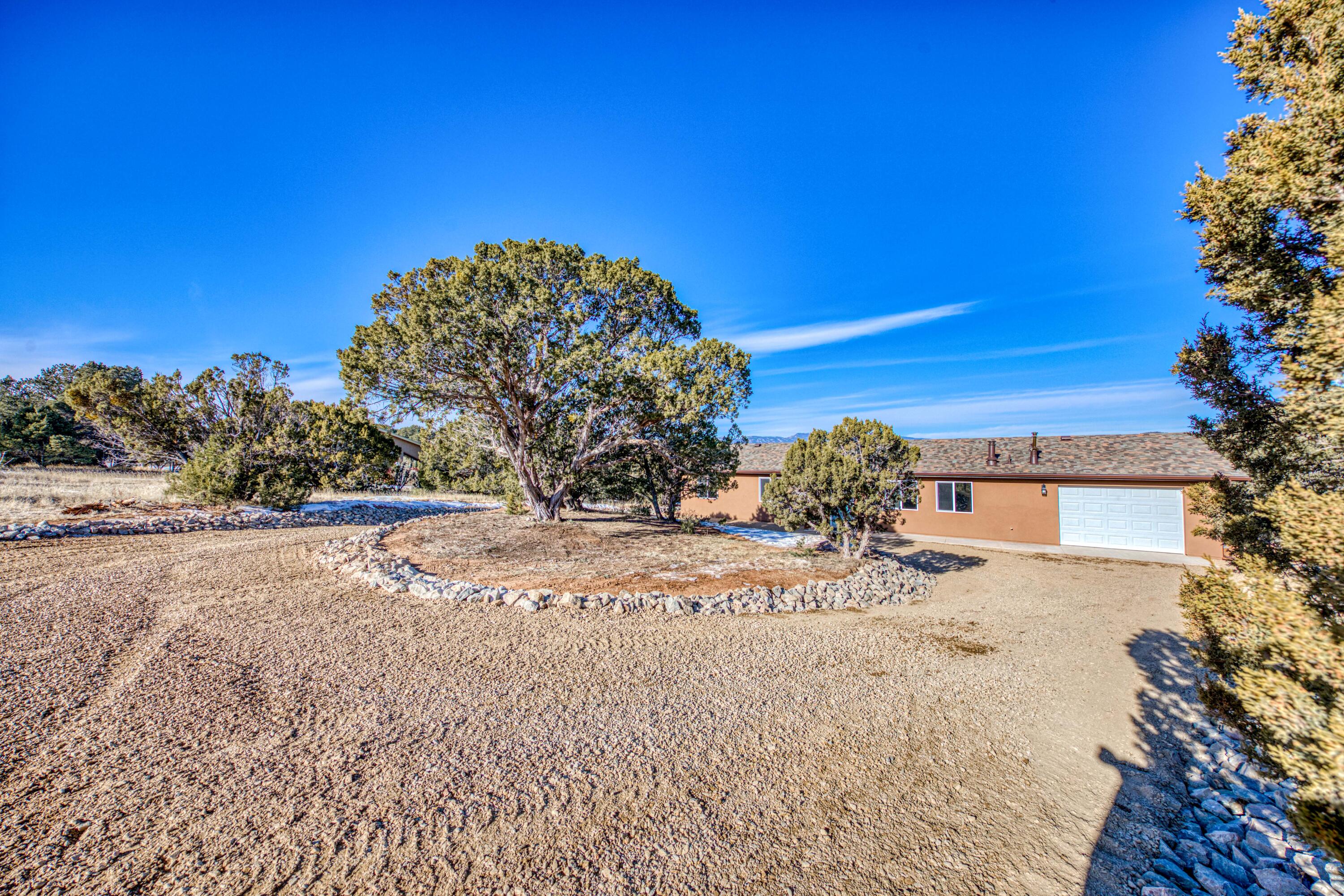 21 Maplewood Court