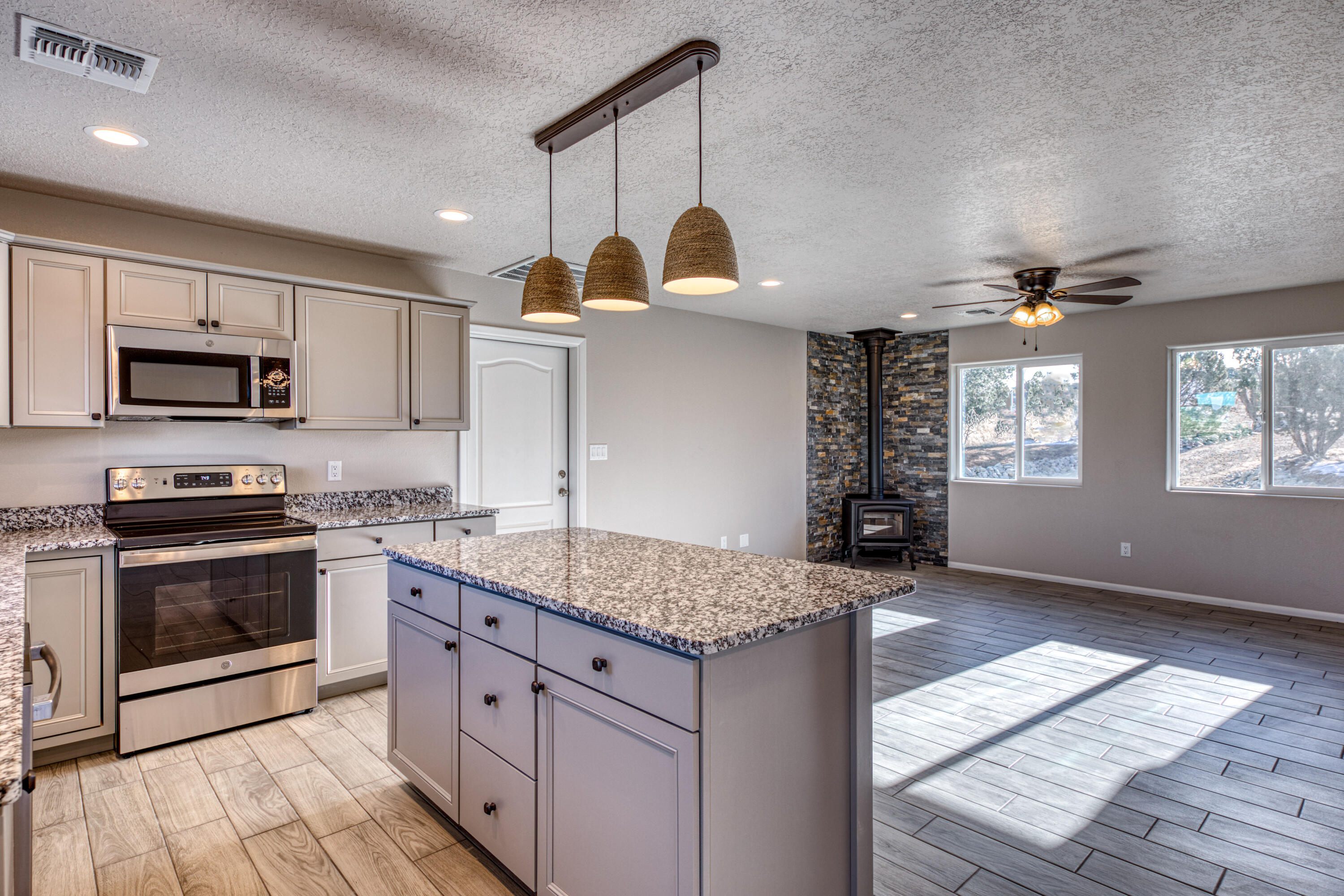 21 Maplewood Court