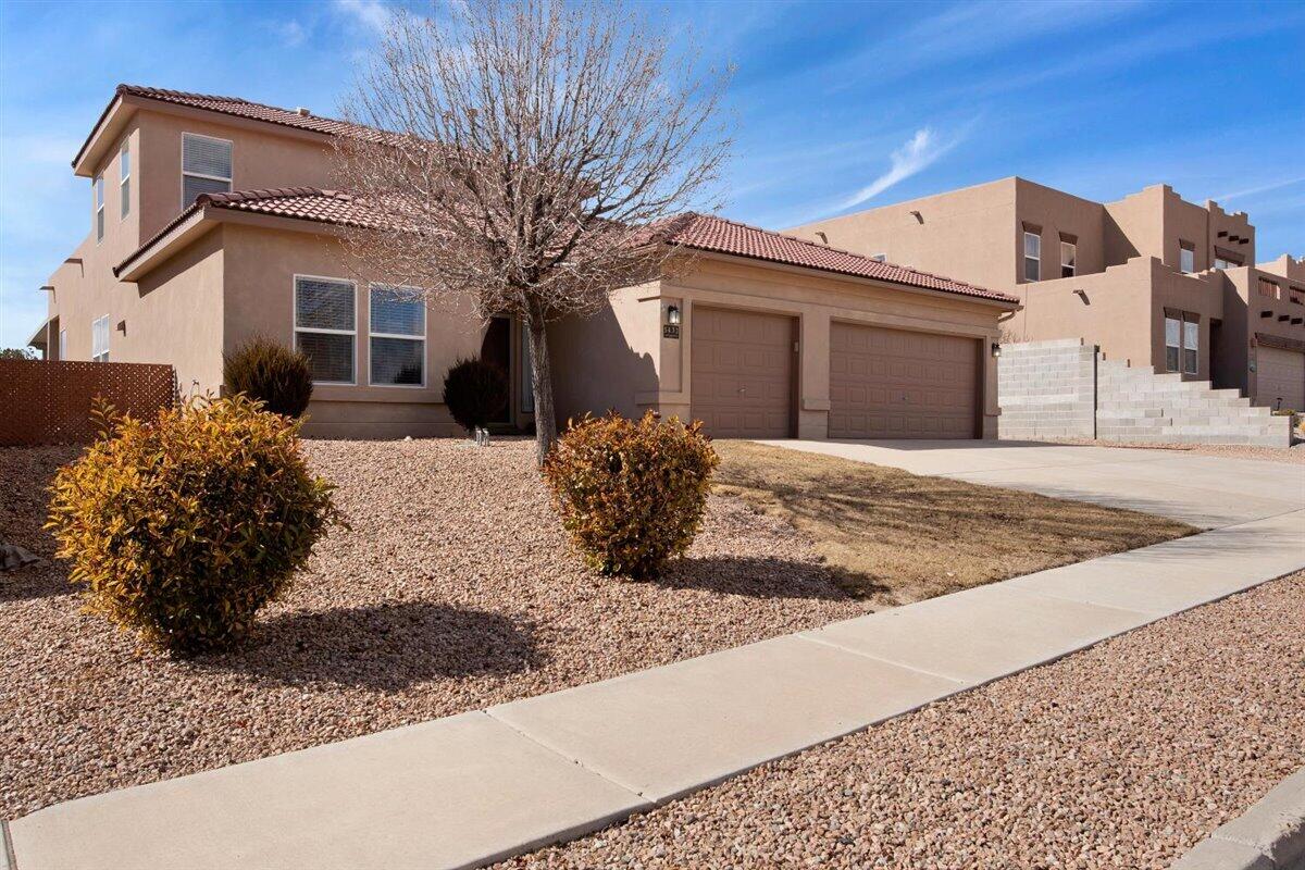 5433 Roosevelt Loop NE