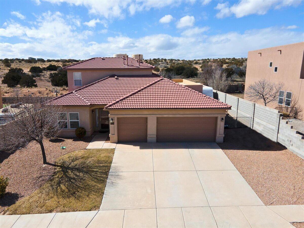 5433 Roosevelt Loop NE