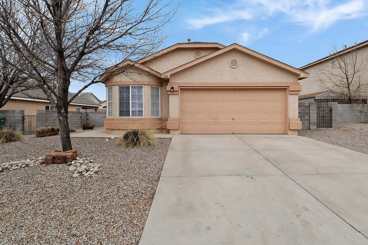 3326 HUNTERS MEADOWS Circle NE